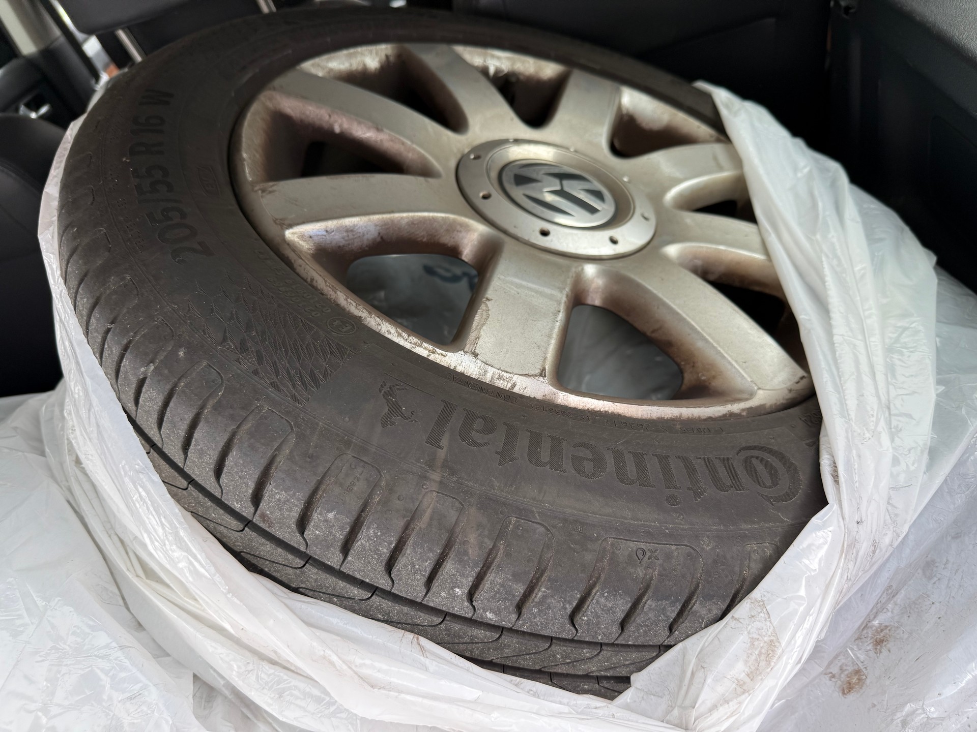 VW Touran 1.4 TSI Highline DSG-image-11