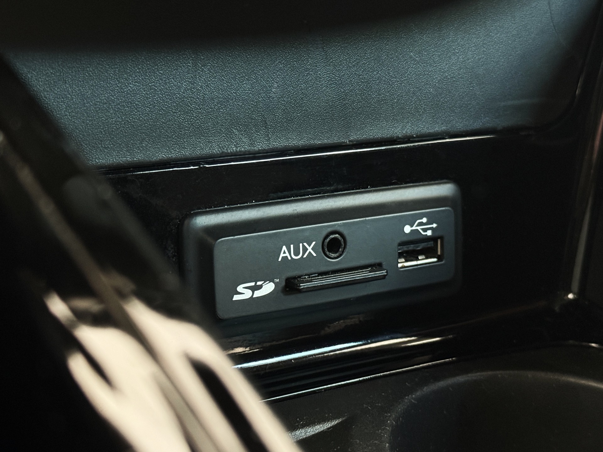 RENAULT Mégane Grandtour 1.2 16V Turbo Bose-image-21