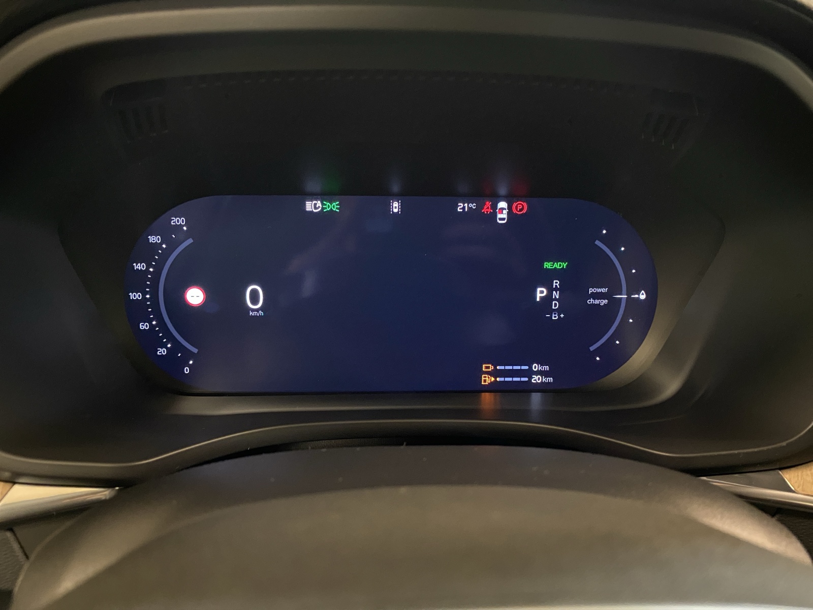 VOLVO XC60 T8 eAWD PluginHybrid Ultra Dark Geartronic-image-15
