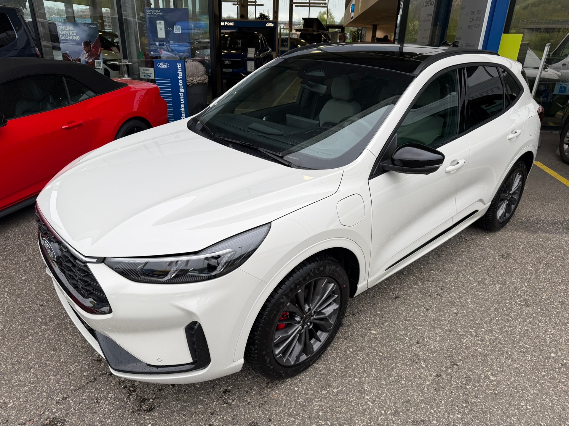FORD Kuga 2.5 PHEV Sound Edition FWD-image-2