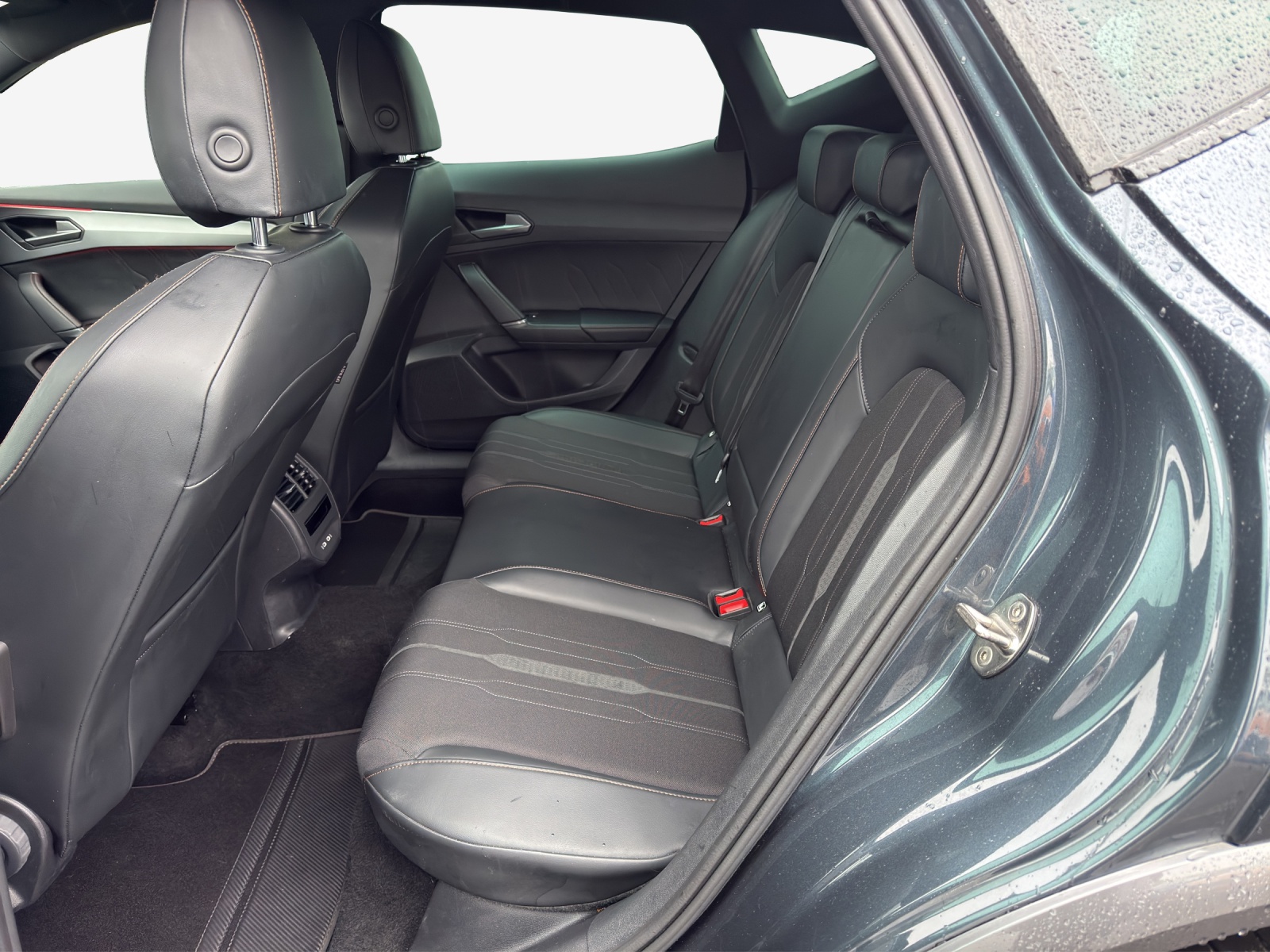 CUPRA Formentor 1.4 e-HYBRID pHEV DSG-image-12