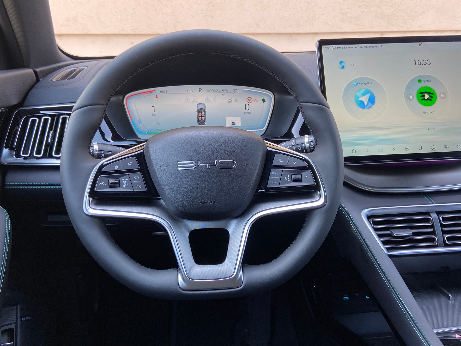 BYD Seal U DM-i Design AWD-image-8