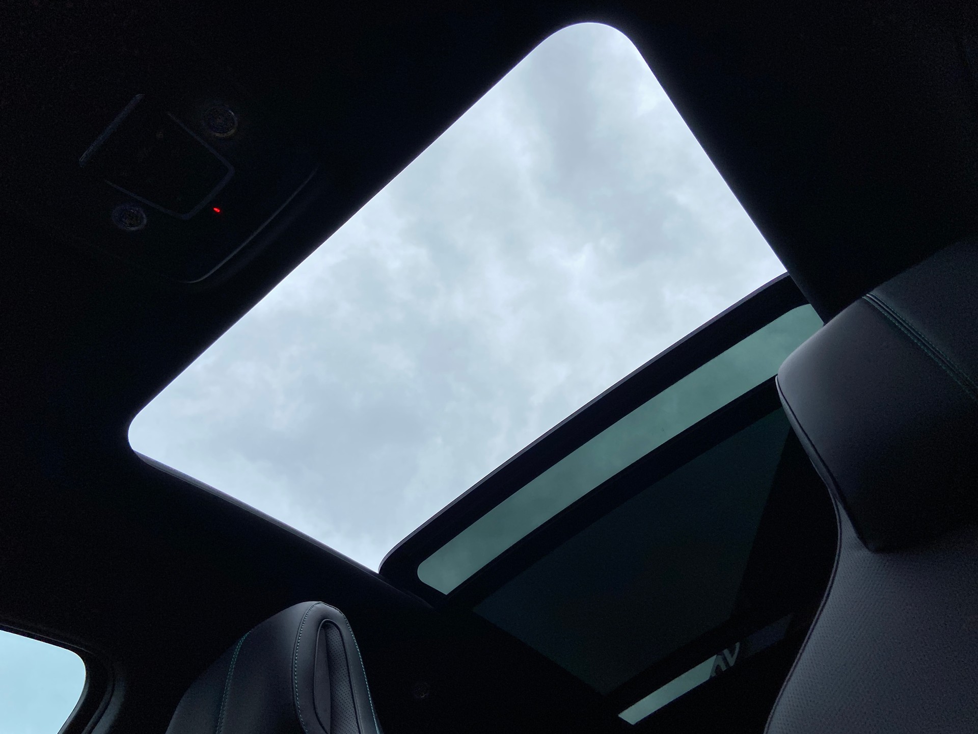 BYD Seal U DM-i Design AWD-image-3