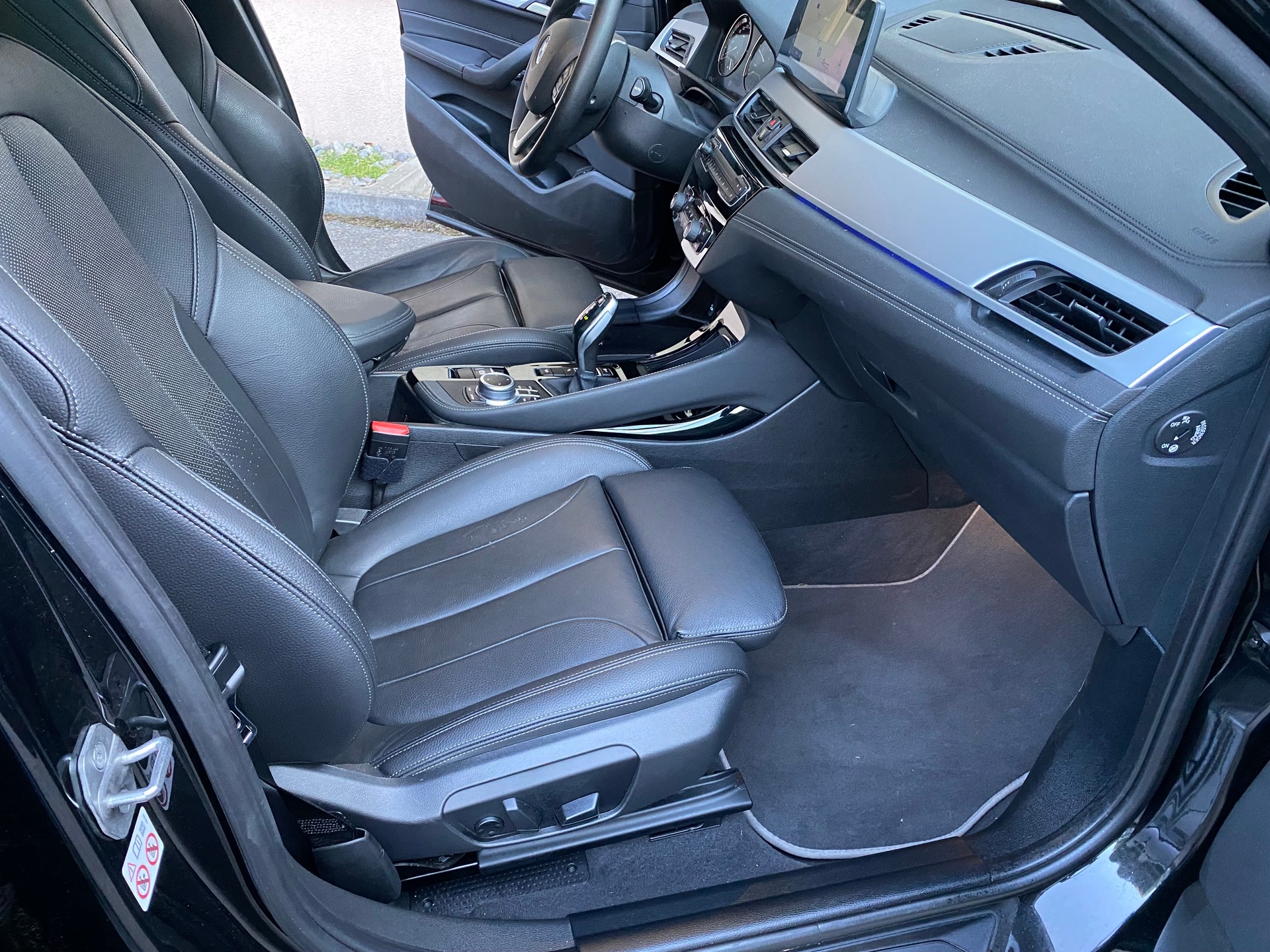 BMW X2 xDrive 18d Steptronic-image-5