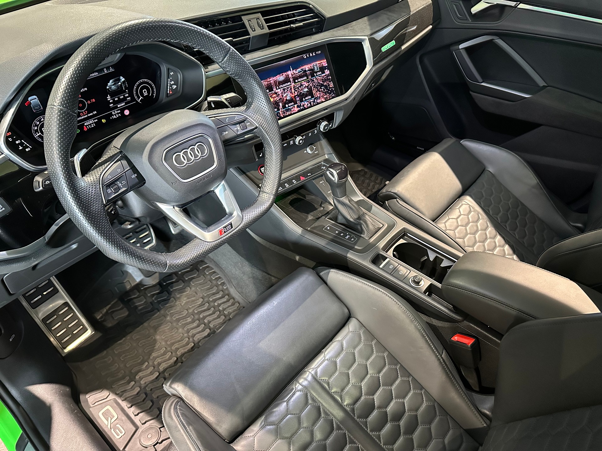 AUDI RS Q3 Sportback 2.5 TFSI quattro-image-7
