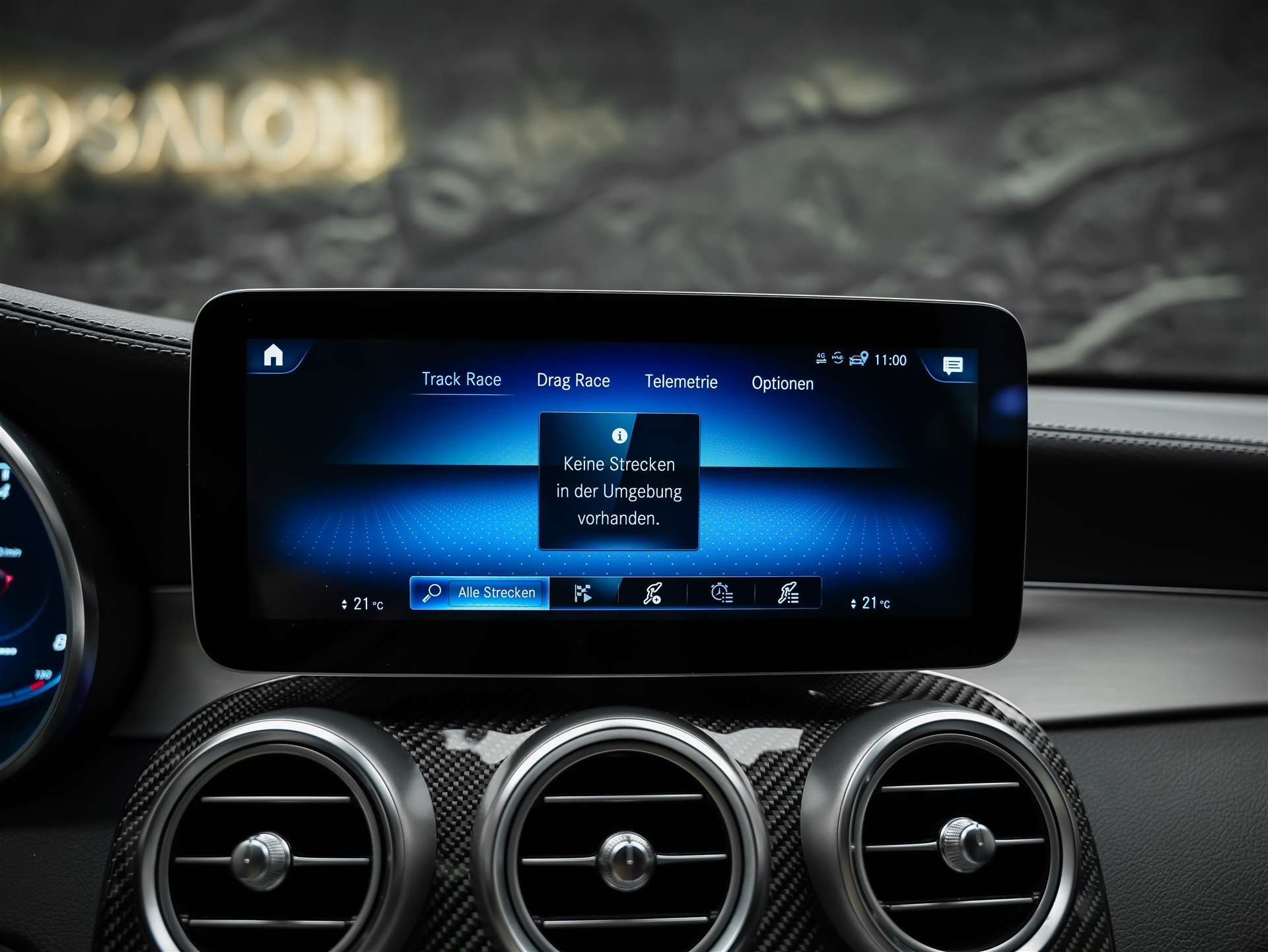 MERCEDES-BENZ GLC Coupé 63 S AMG 4Matic 9G-Tronic *CH-Auto*Panorama*Sitzlüftung*Head up Display*-image-35