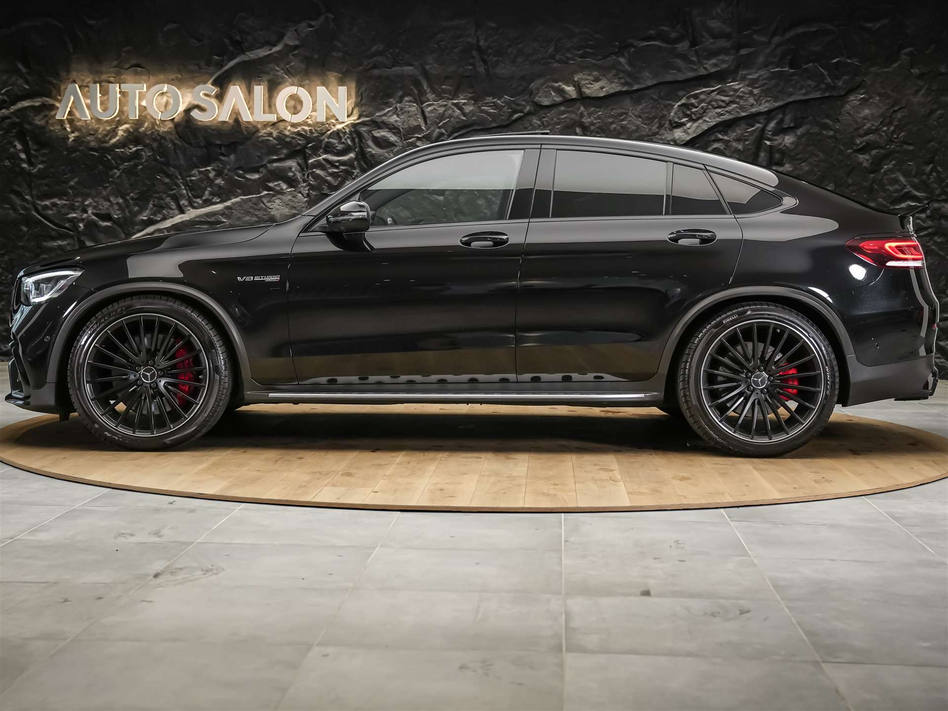 MERCEDES-BENZ GLC Coupé 63 S AMG 4Matic 9G-Tronic *CH-Auto*Panorama*Sitzlüftung*Head up Display*-image-1
