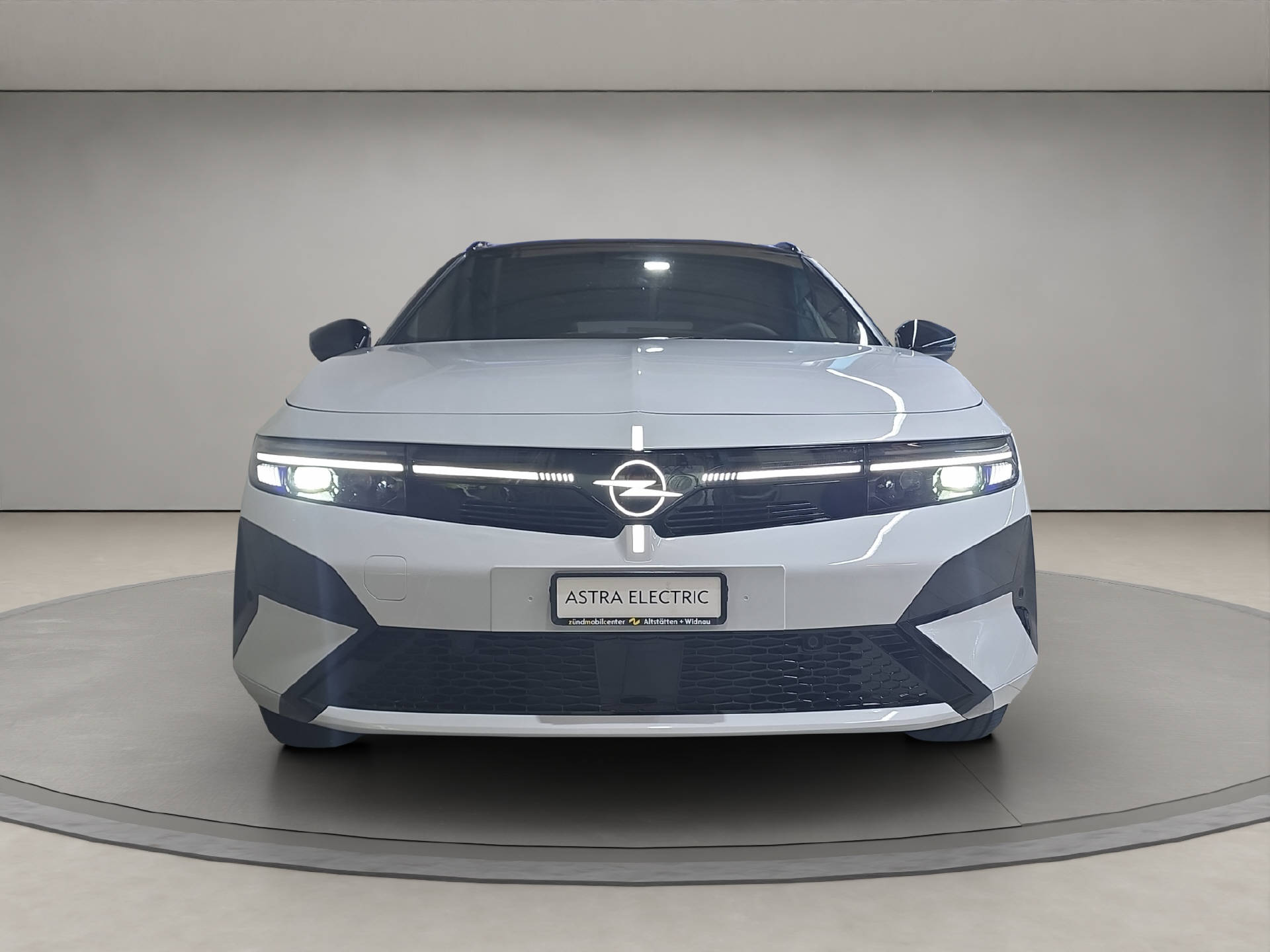OPEL Astra-e Sports Tourer Ultimate-image-4