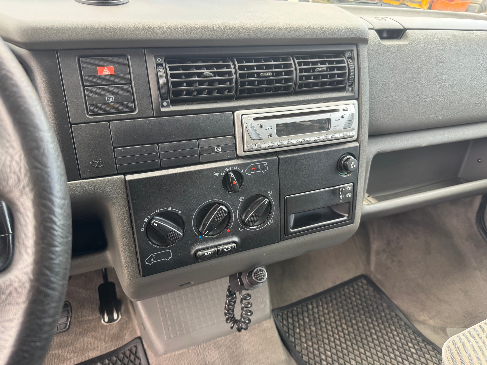 VW T4 2.8 VR6 ABS-image-18