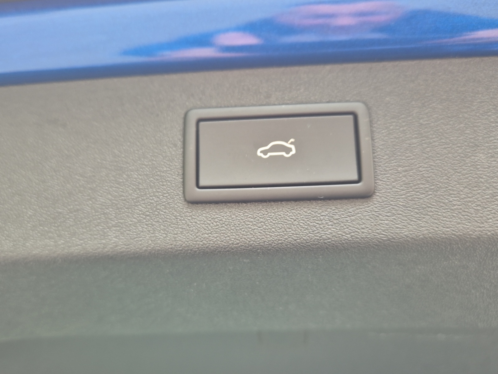 SKODA Enyaq Coupé RS iV 80 4x4*360 ° Kamera*Anhängerkupplung*Head- Up Display*-image-24