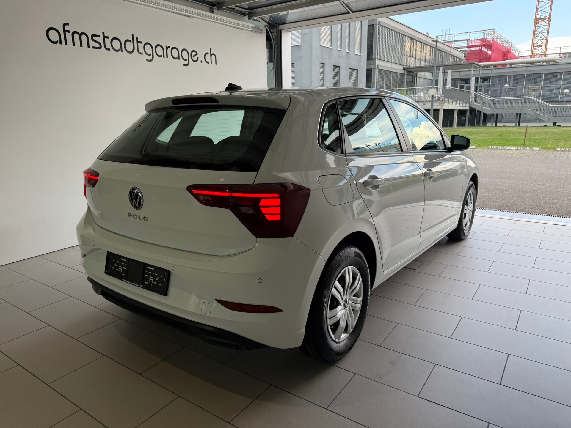 VW Polo 1.0 TSI Basis-image-5