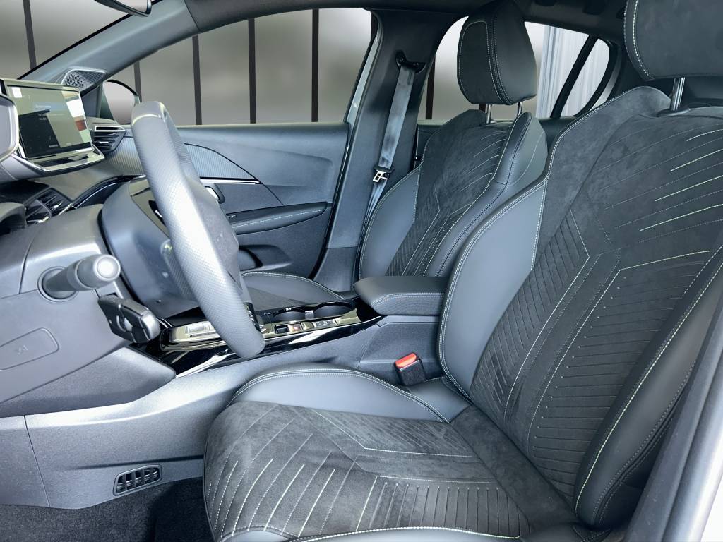 PEUGEOT 208 Elektrik 100 kW GT-image-7