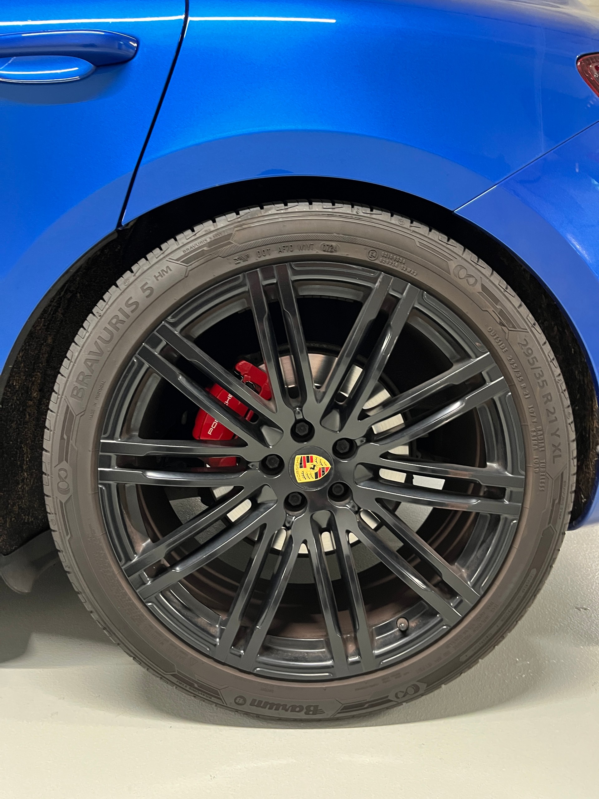 PORSCHE Macan GTS PDK-image-24