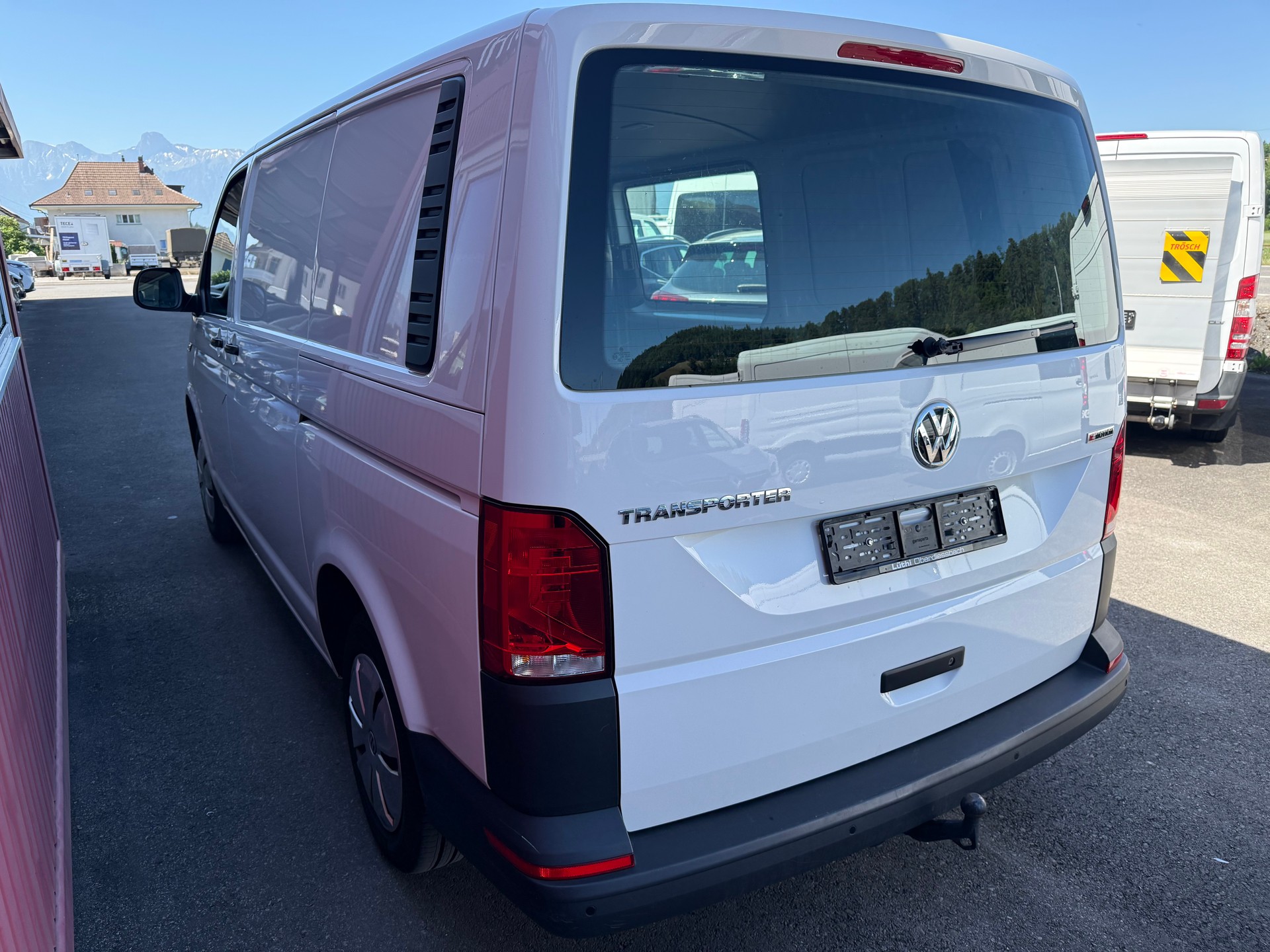 VW T6.1 2.0 TDI 4Motion-image-2