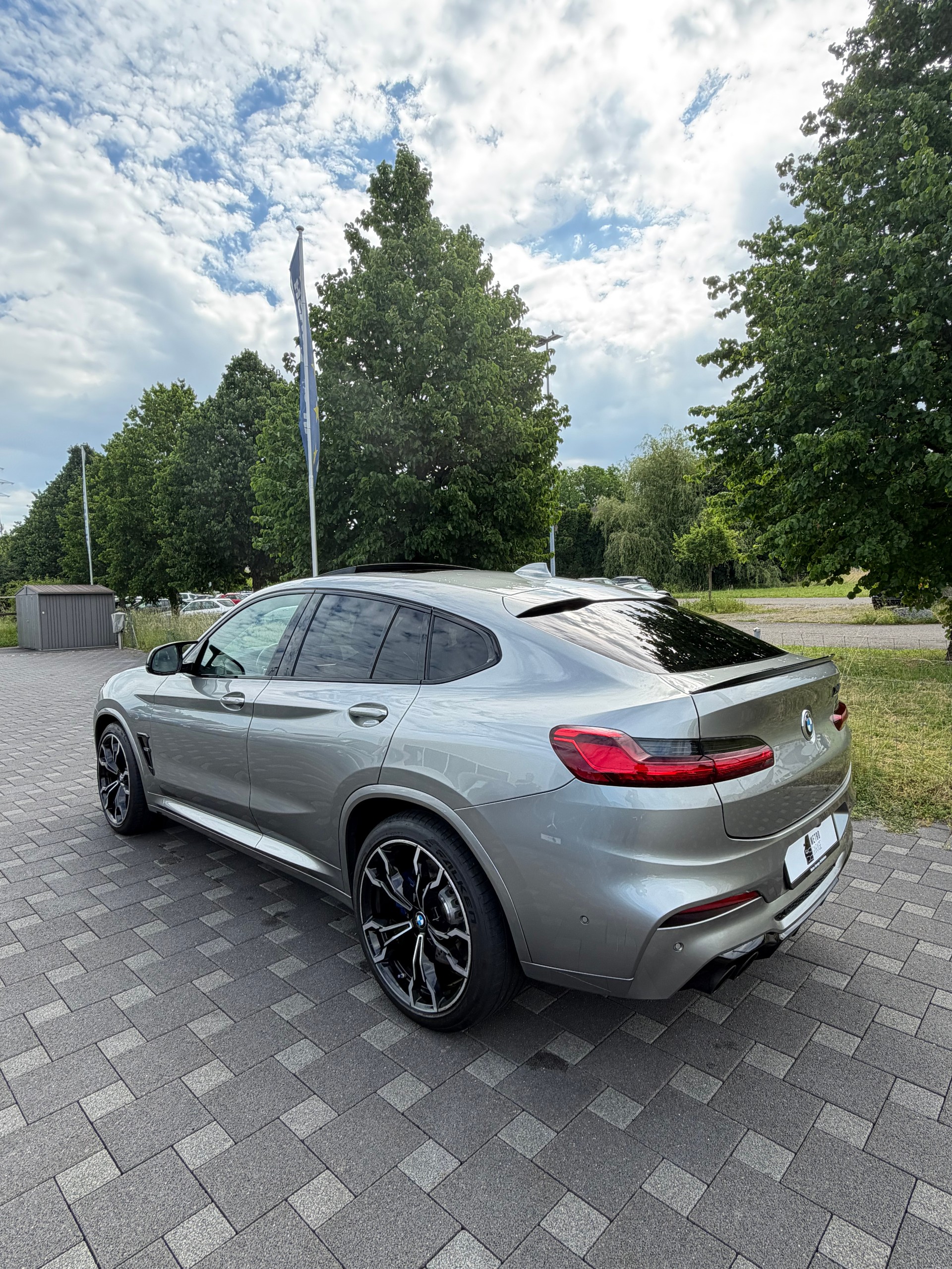 BMW X4M M Competition Steptronic-image-2