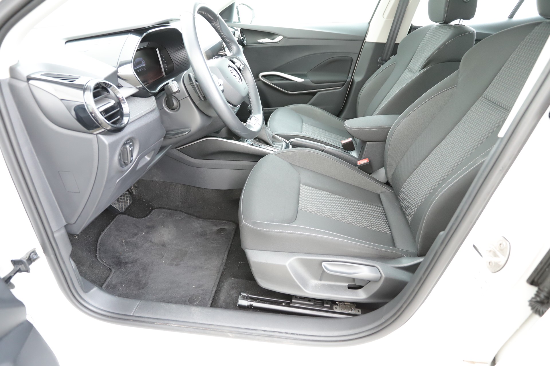 SKODA Fabia 1.0 TSI Style DSG 🚩3.99% LEASING-AKTION 🚩-image-8