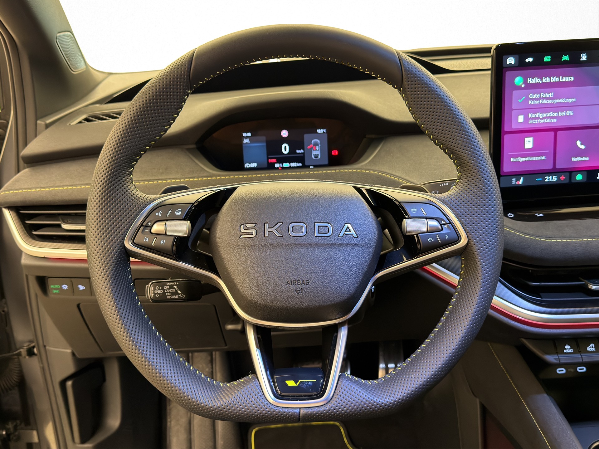 SKODA Elroq RS 4x4-image-11