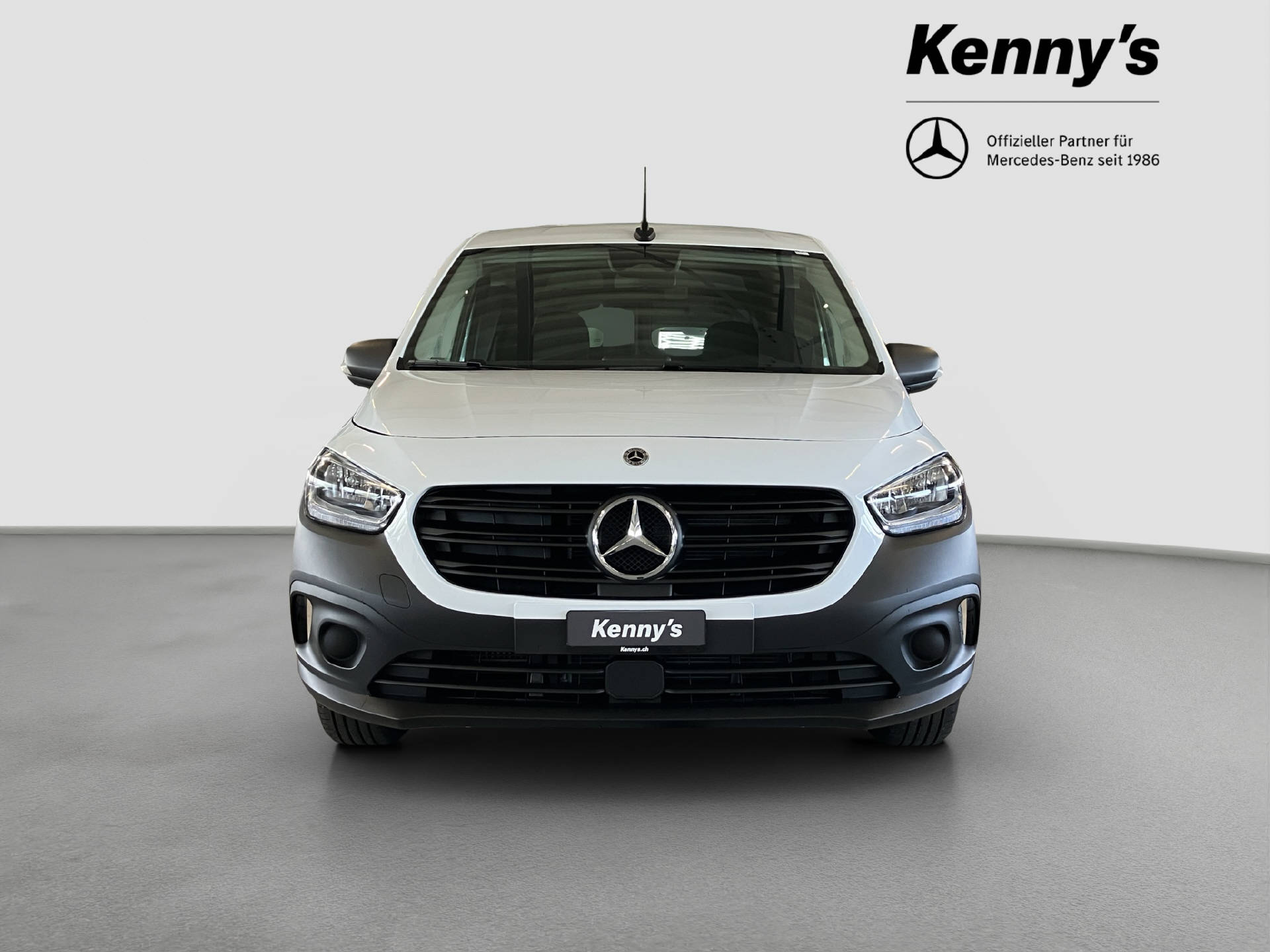 MERCEDES-BENZ Citan 113 KA 3100mm L-showroom-element-1