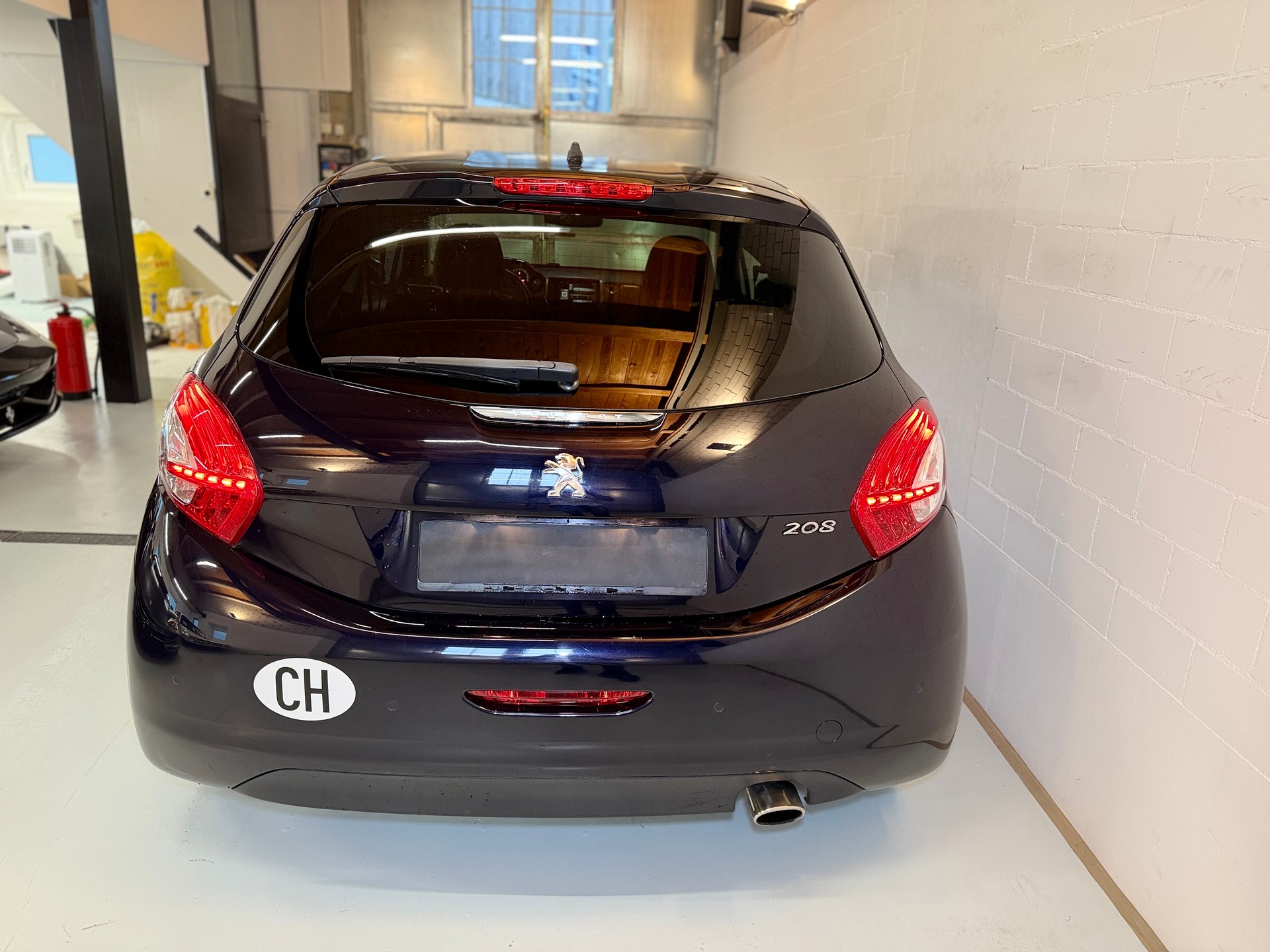 PEUGEOT 208 1.6 VTI XY-image-5