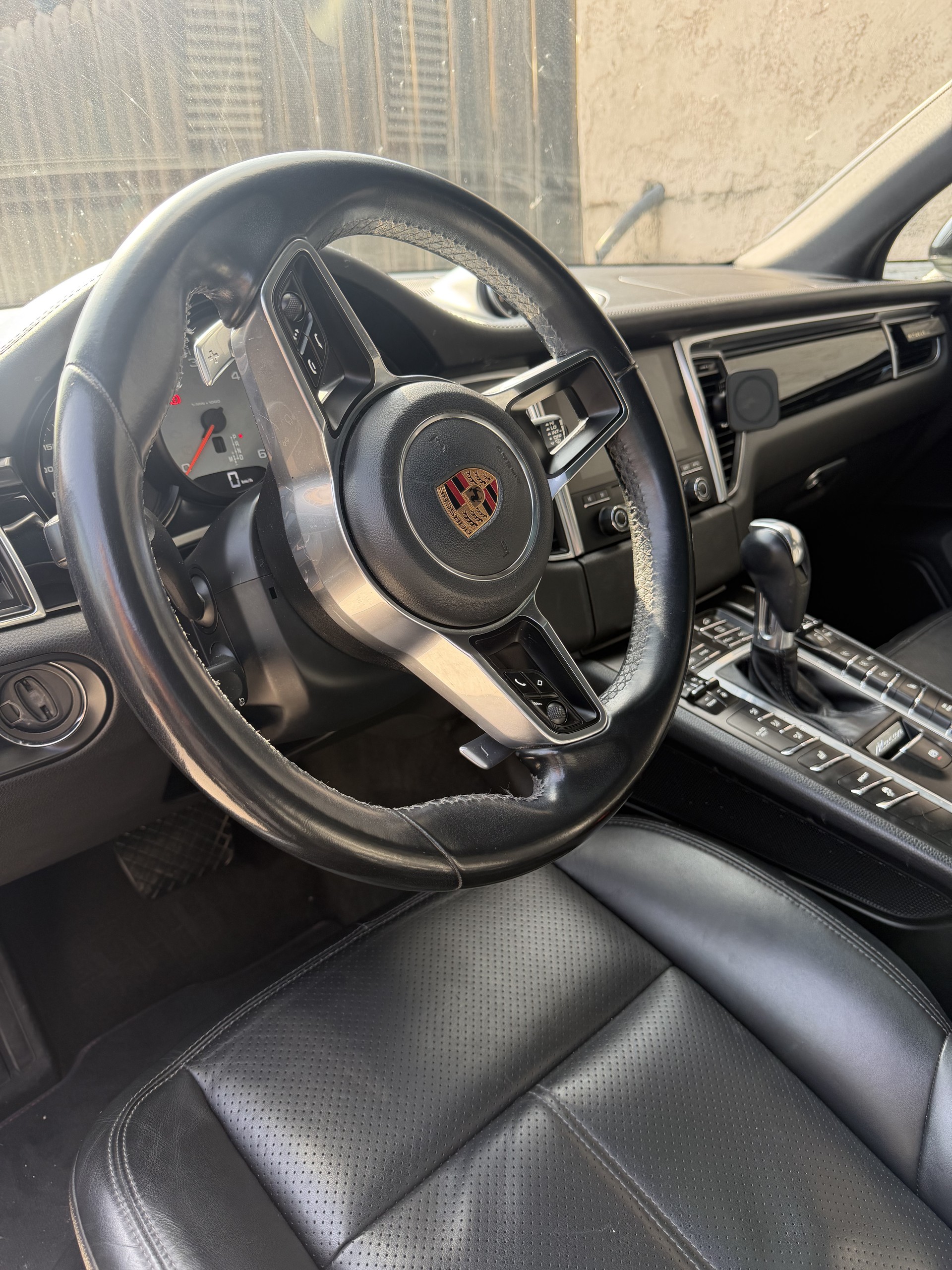 PORSCHE 3.0 V6 S Diesel-image-4