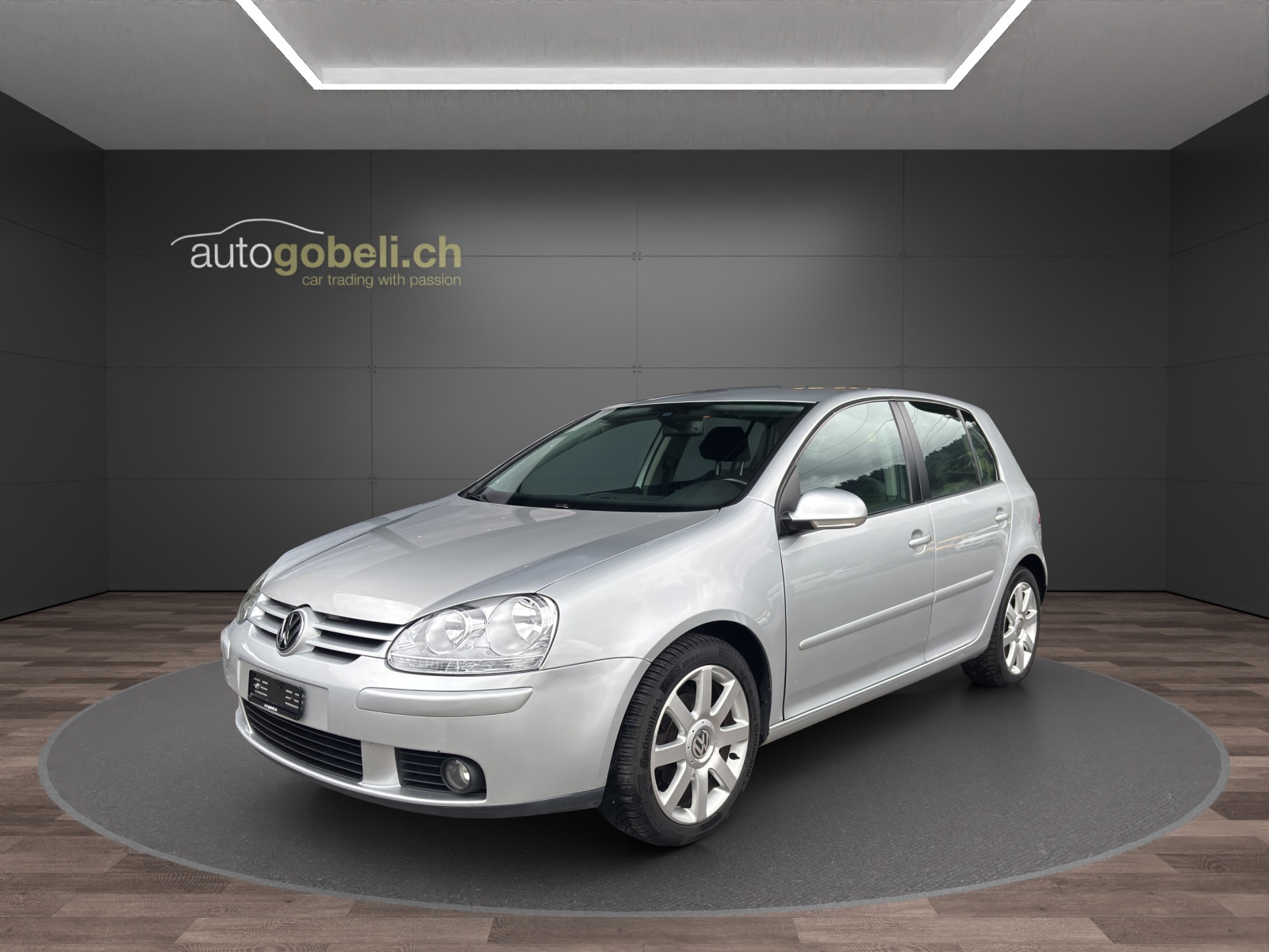 VW Golf 1.9 TDI Trendline 4Motion-image-0
