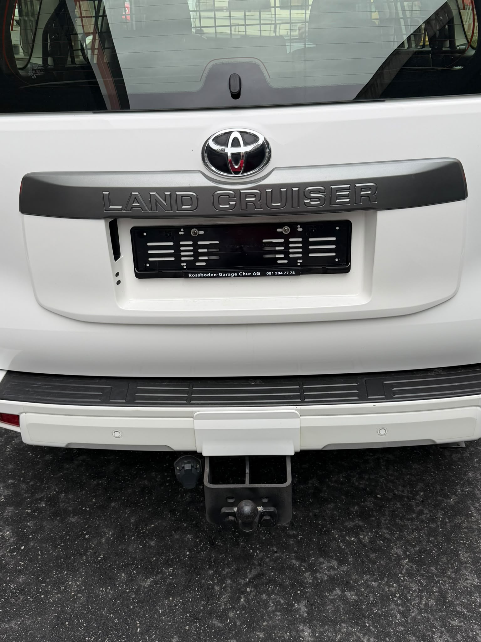TOYOTA Land Cruiser 2.8TD Active Automatic-image-9