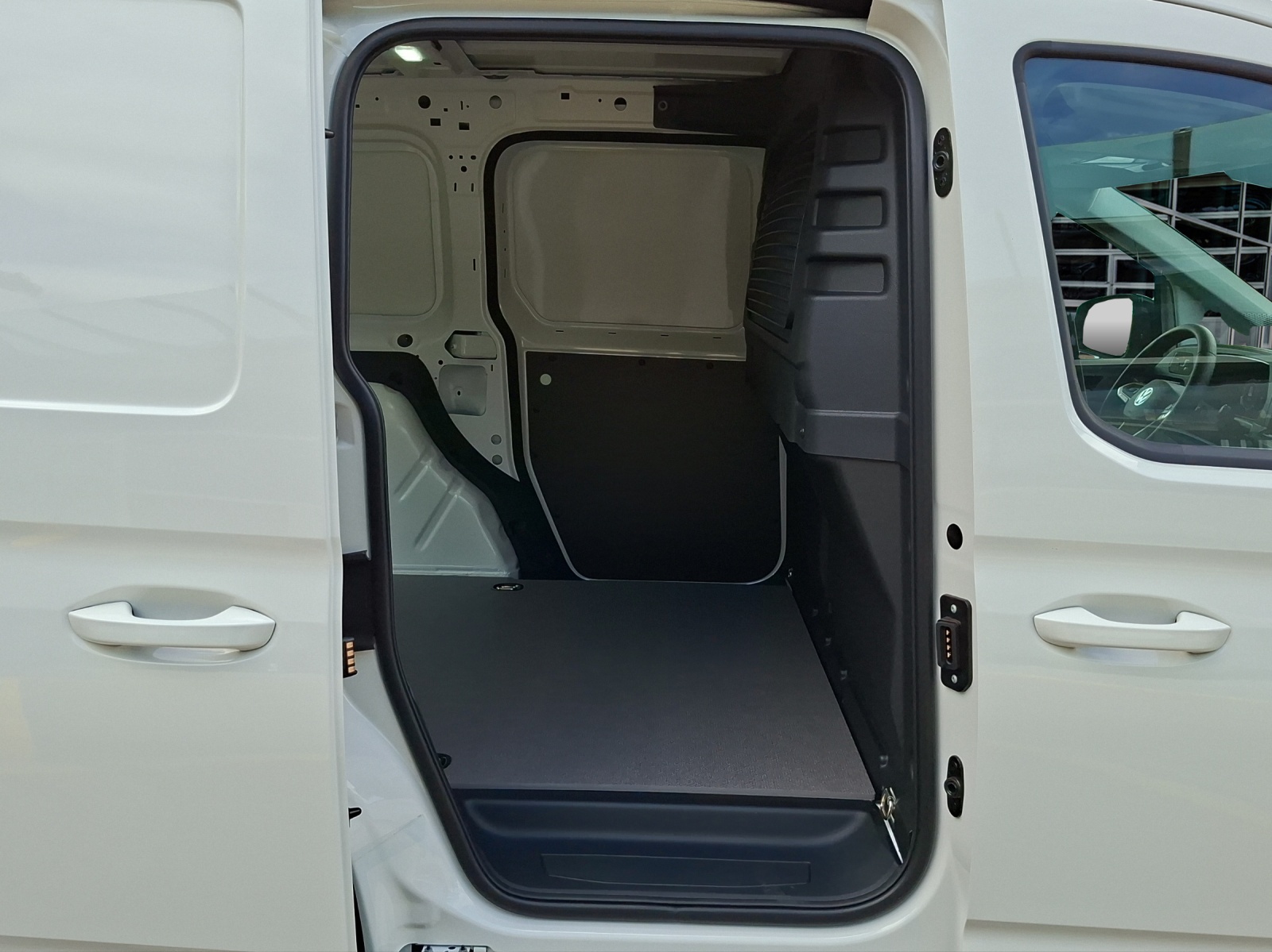 VW Caddy Cargo 1.5 TSI Entry DSG-image-20