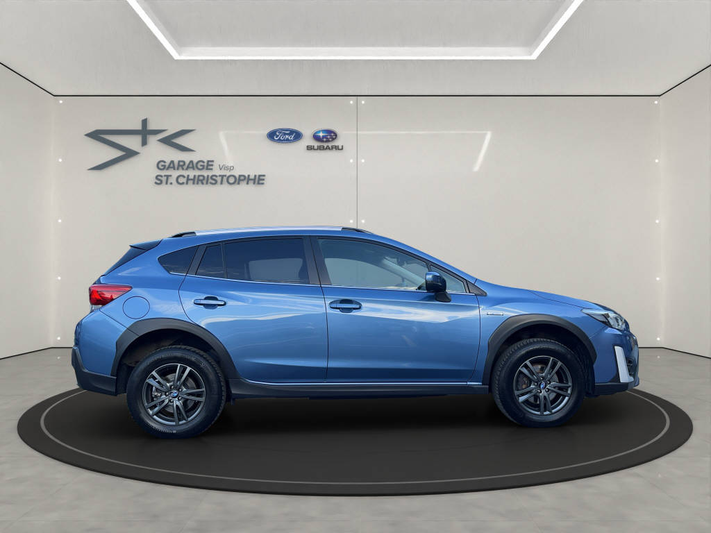 SUBARU XV 2.0i e-Boxer Swiss Plus 4x4 Hybrid-image-4