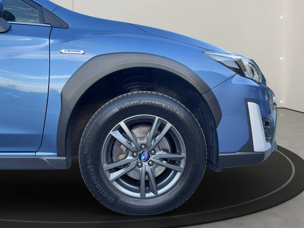 SUBARU XV 2.0i e-Boxer Swiss Plus 4x4 Hybrid-image-6