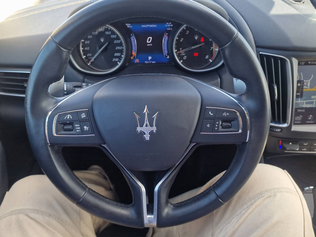MASERATI Levante 3.0 V6 S-image-14