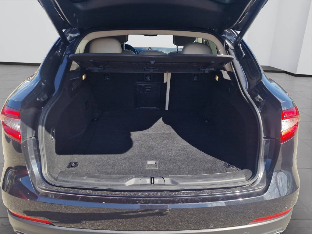 MASERATI Levante 3.0 V6 S-image-15