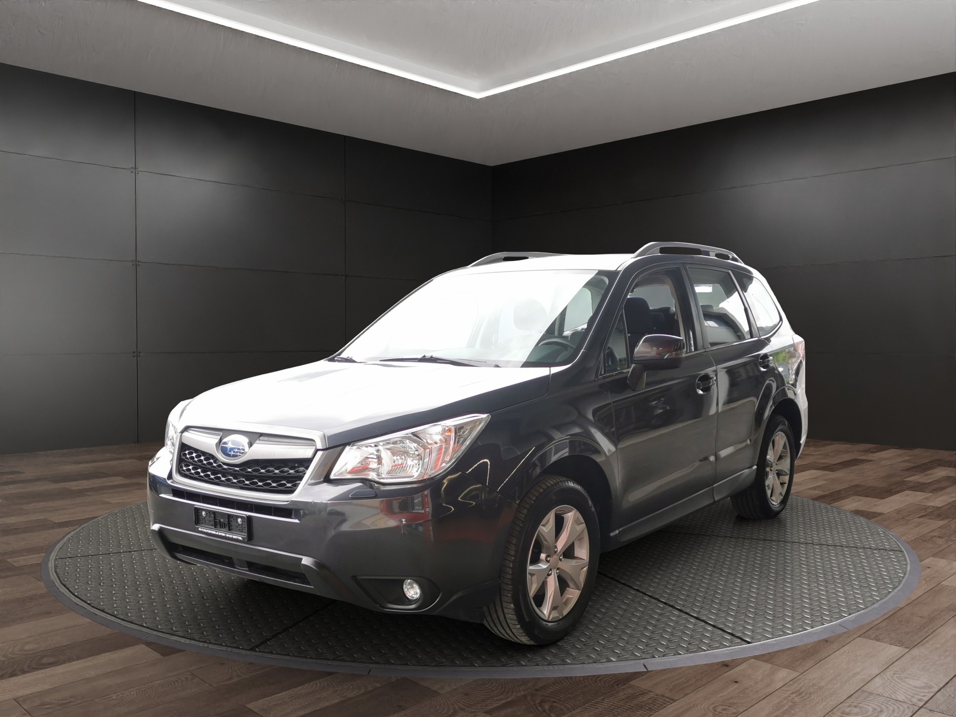 SUBARU Forester 2.0i Swiss-image-1
