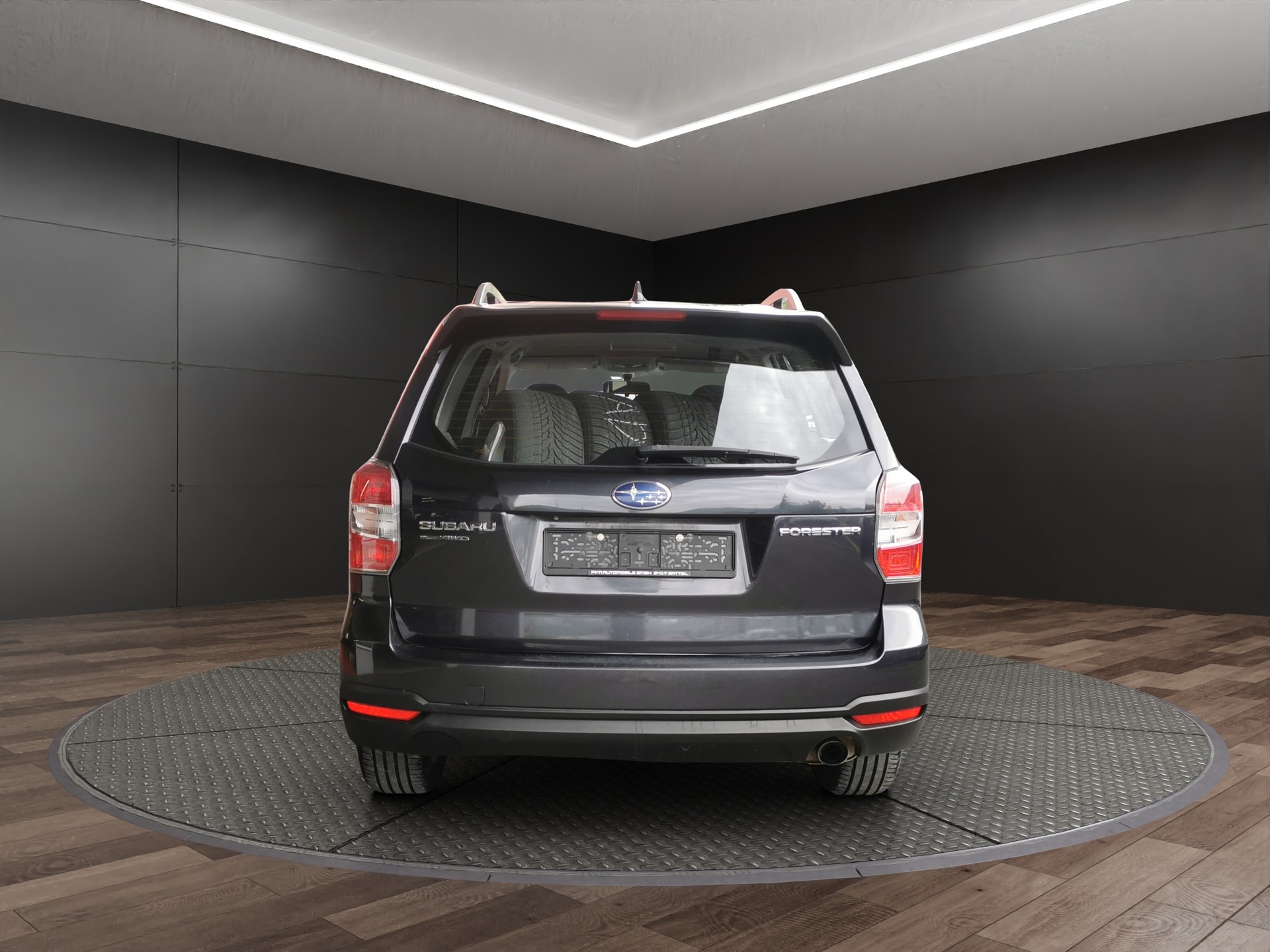 SUBARU Forester 2.0i Swiss-image-7