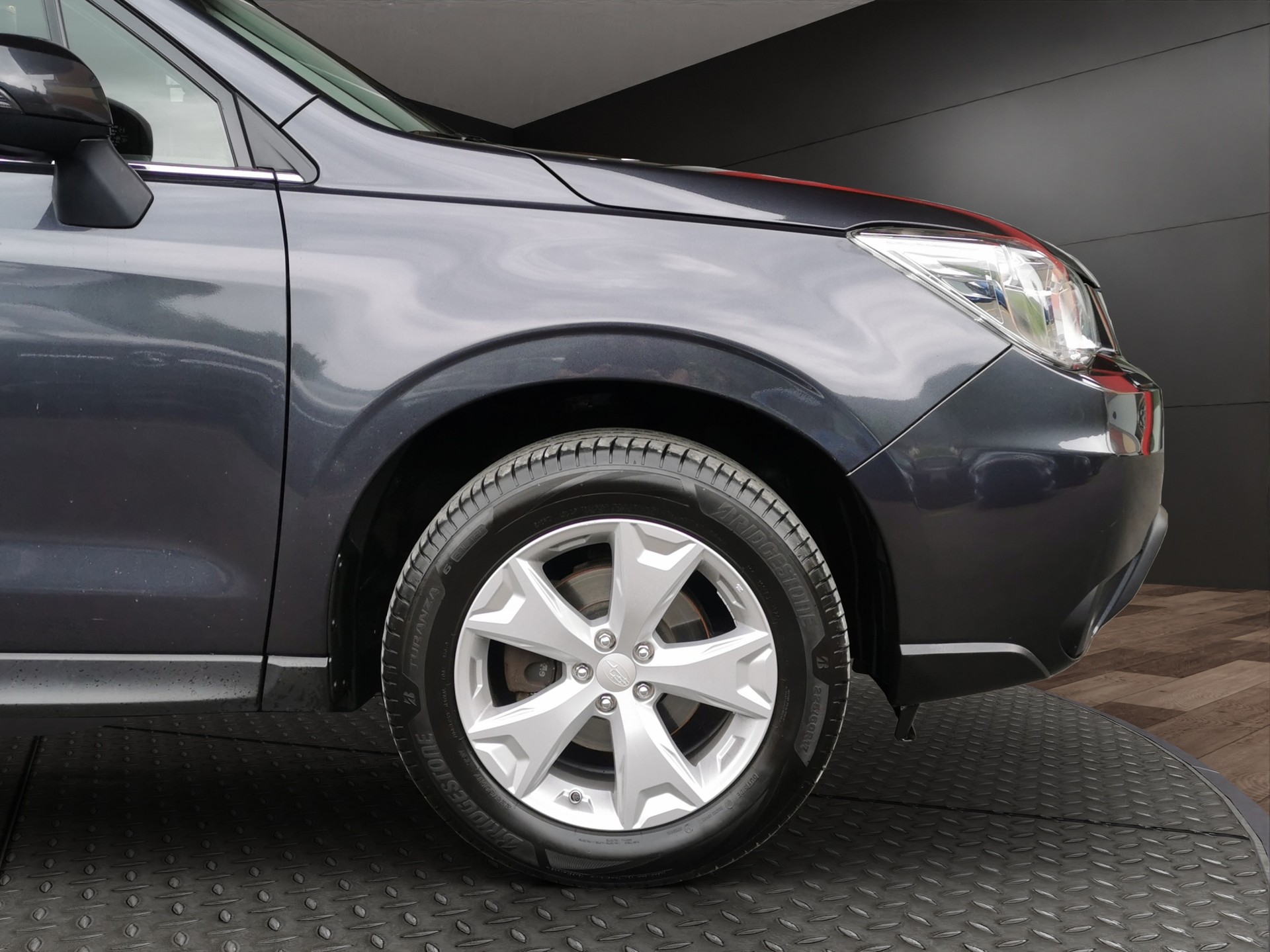 SUBARU Forester 2.0i Swiss-image-3