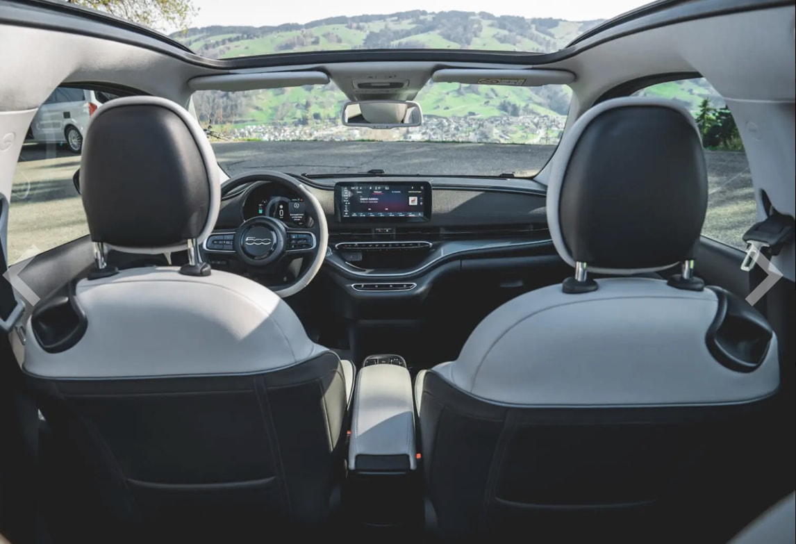 FIAT 500e La Prima 3 +1 Türen (Vollausstattung, alle Service bei der Werksgarage FIAT, 8-fach Bereift auf Alufelgen)-image-5