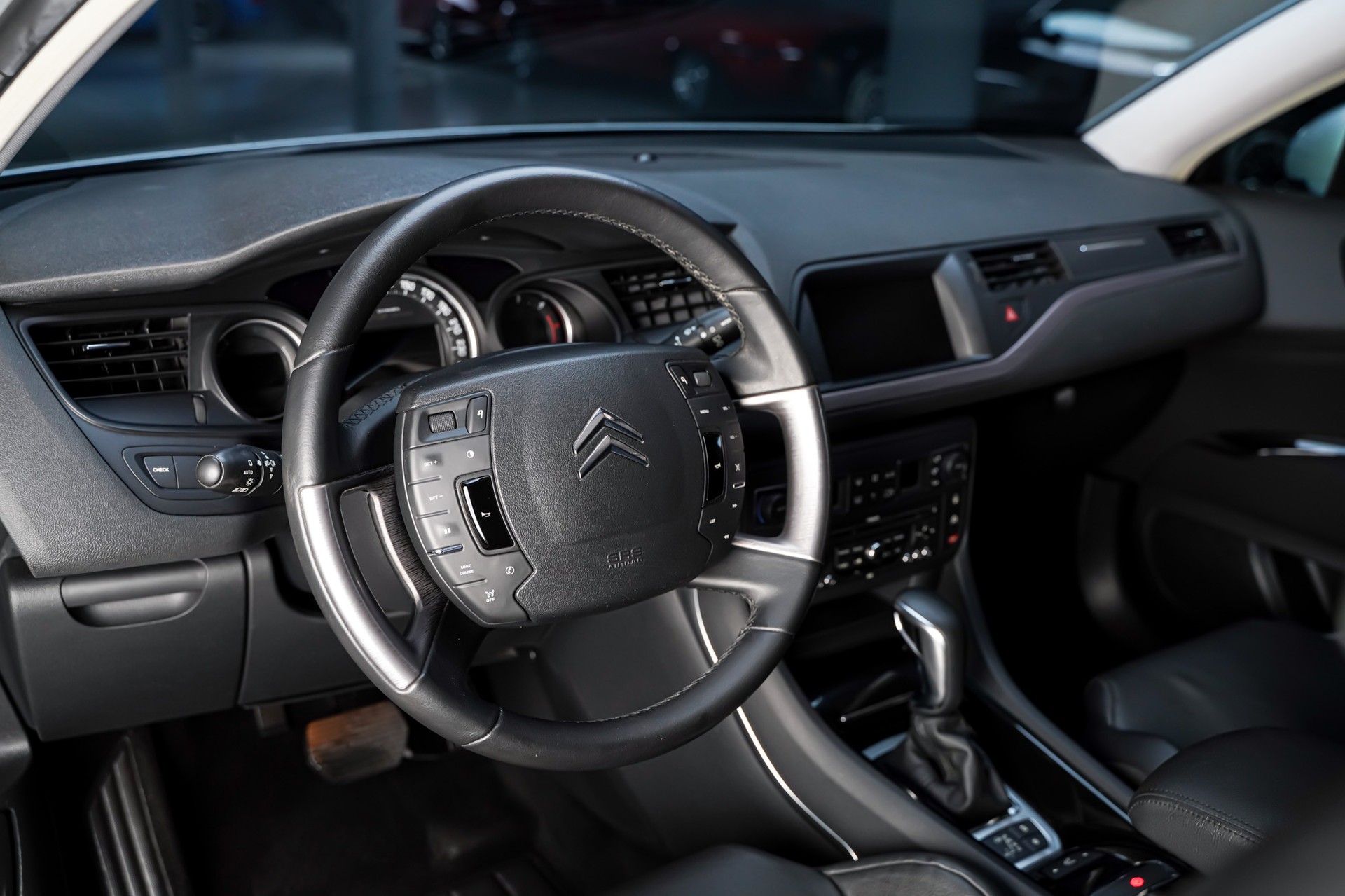 CITROEN C5 Tourer 3.0 HDi V6 Exclusive Automatic-image-10