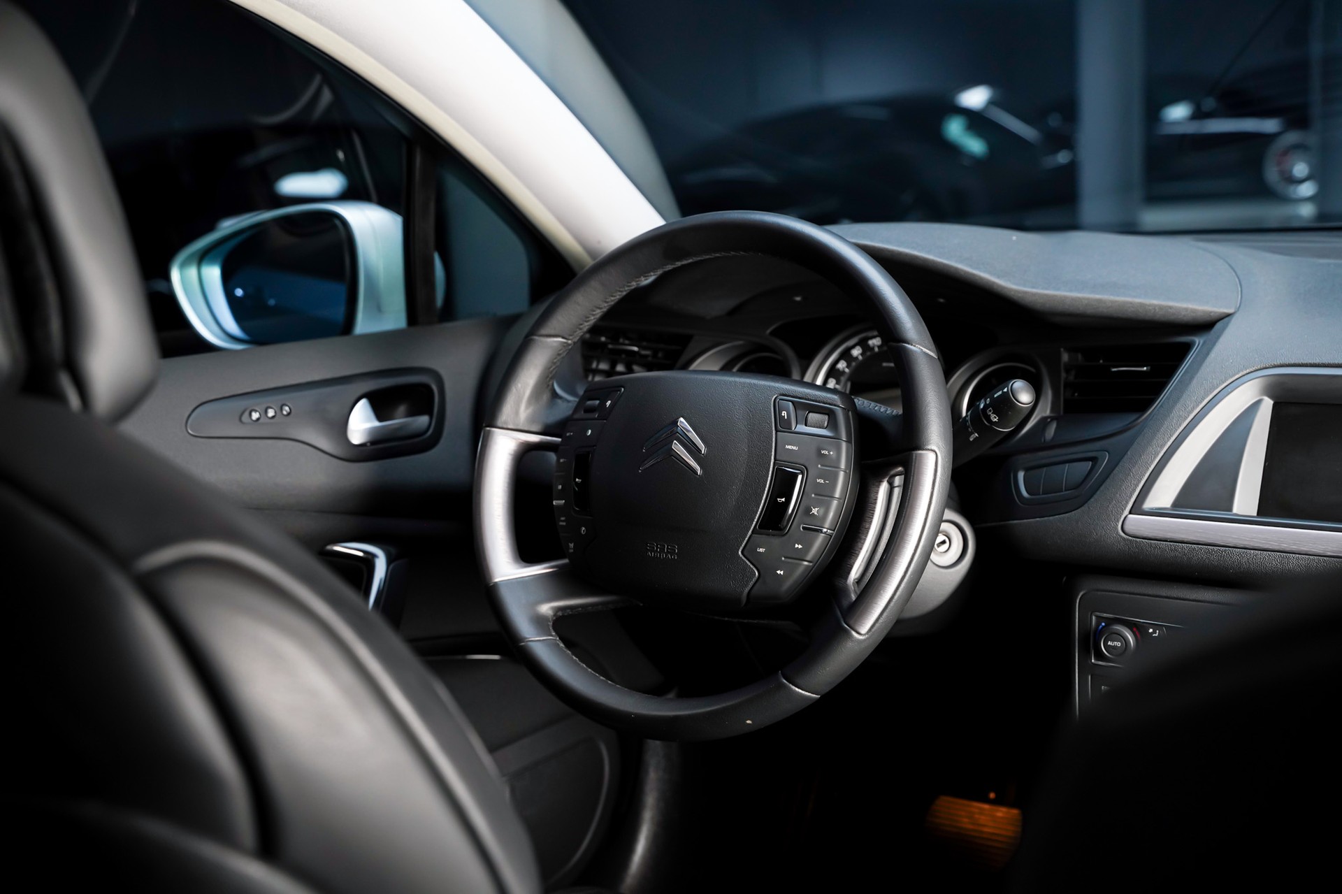 CITROEN C5 Tourer 3.0 HDi V6 Exclusive Automatic-image-22