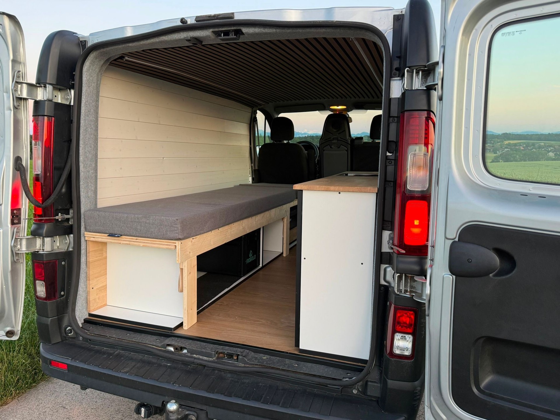 OPEL Vivaro 1.6 BiTurbo CDTI ecoFLEX 2.9t L1H1-image-10