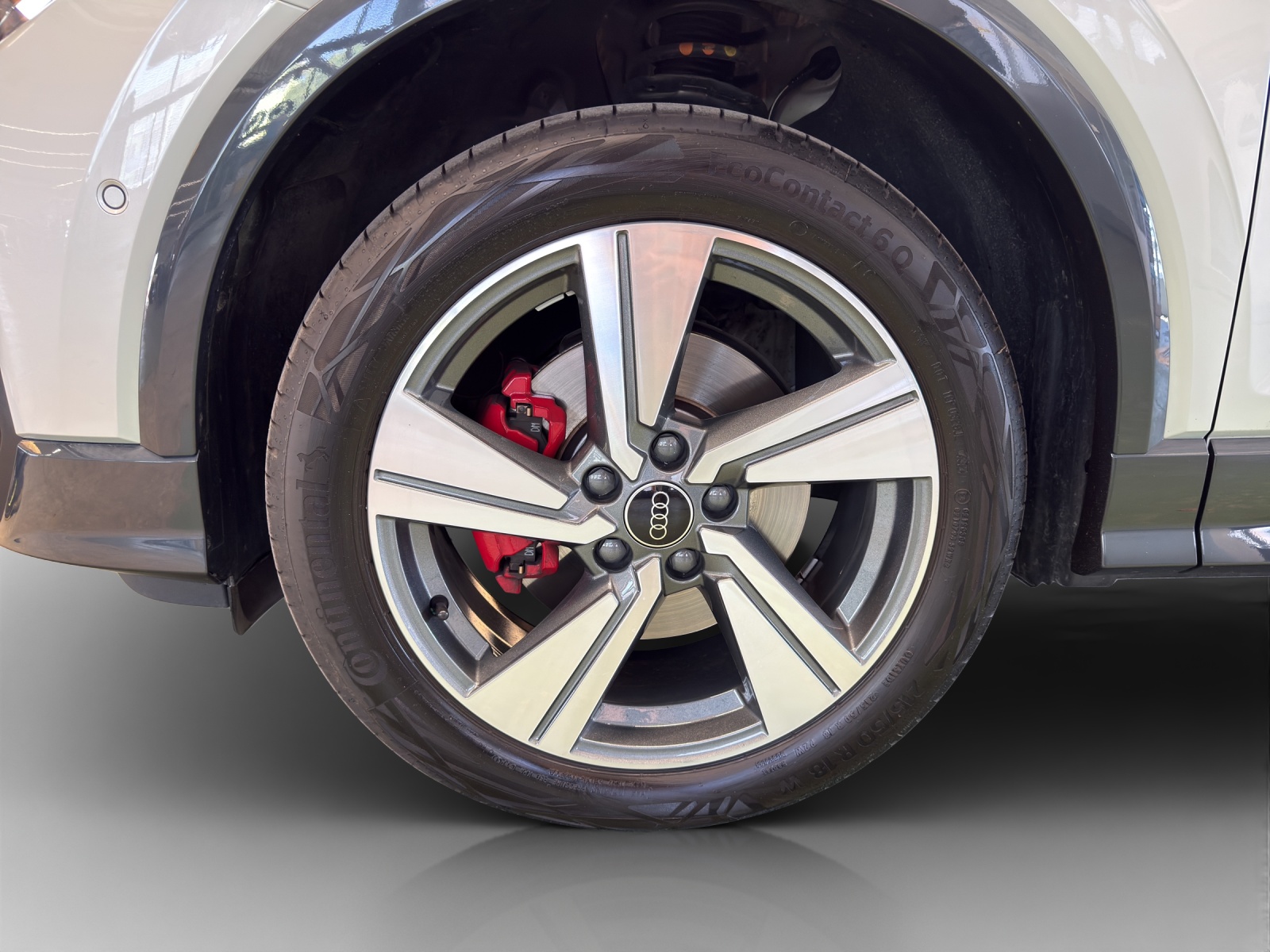 AUDI Q2 40 TFSI S line Attraction quattro S-tronic-image-13