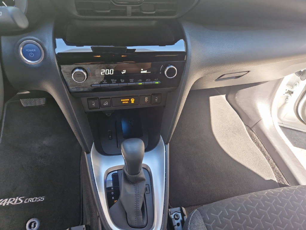 TOYOTA Yaris Cross 1.5 VVT-i HSD Tren 45496/069-image-14