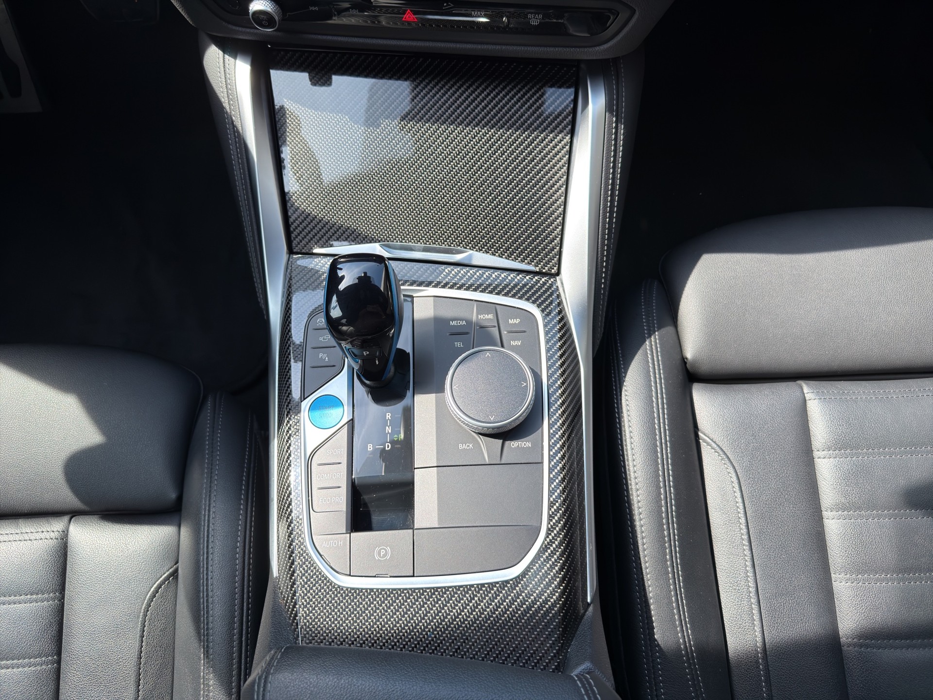 BMW i4 eDrive 40 M Sport Pro-image-16