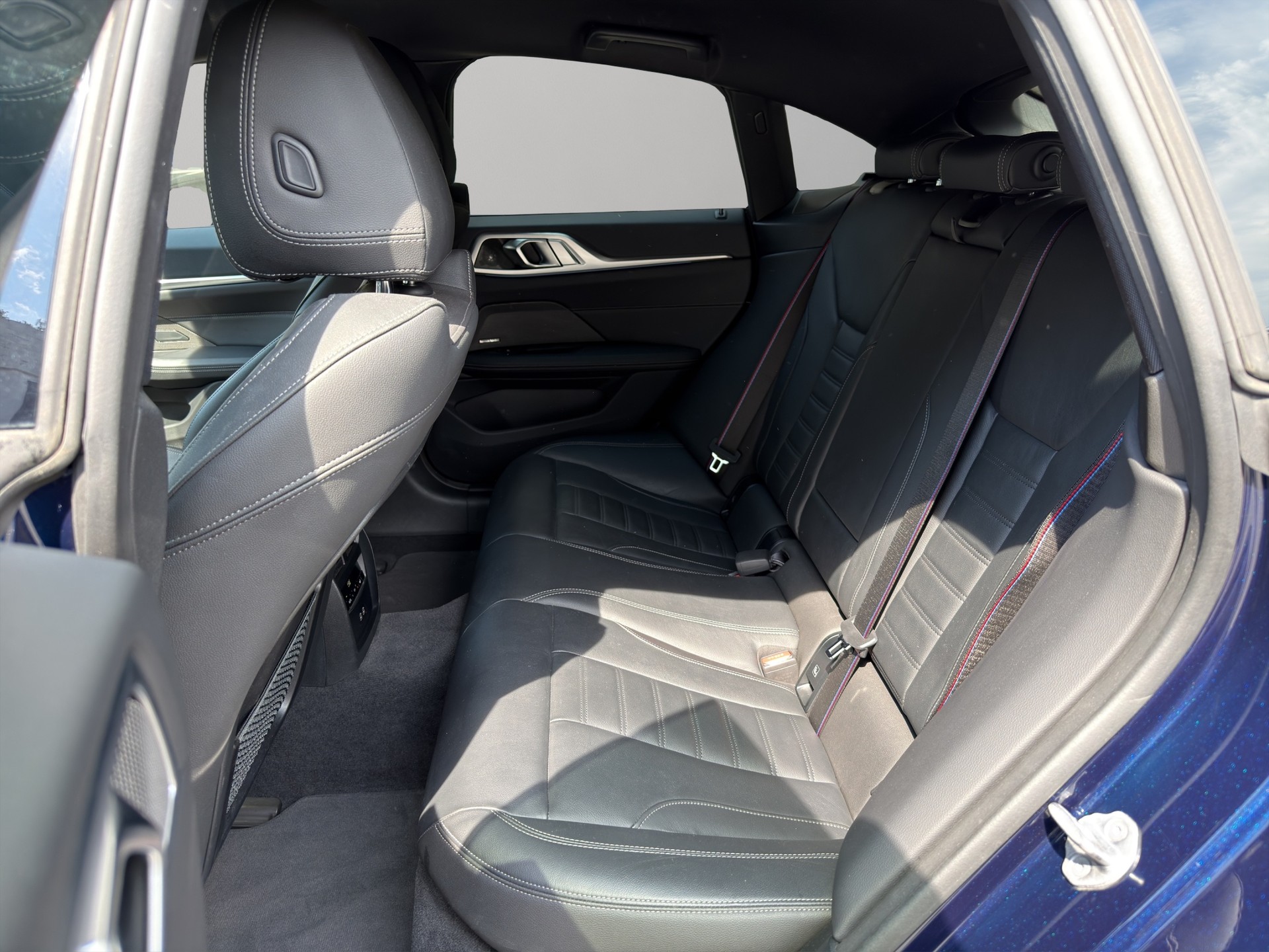 BMW i4 eDrive 40 M Sport Pro-image-18