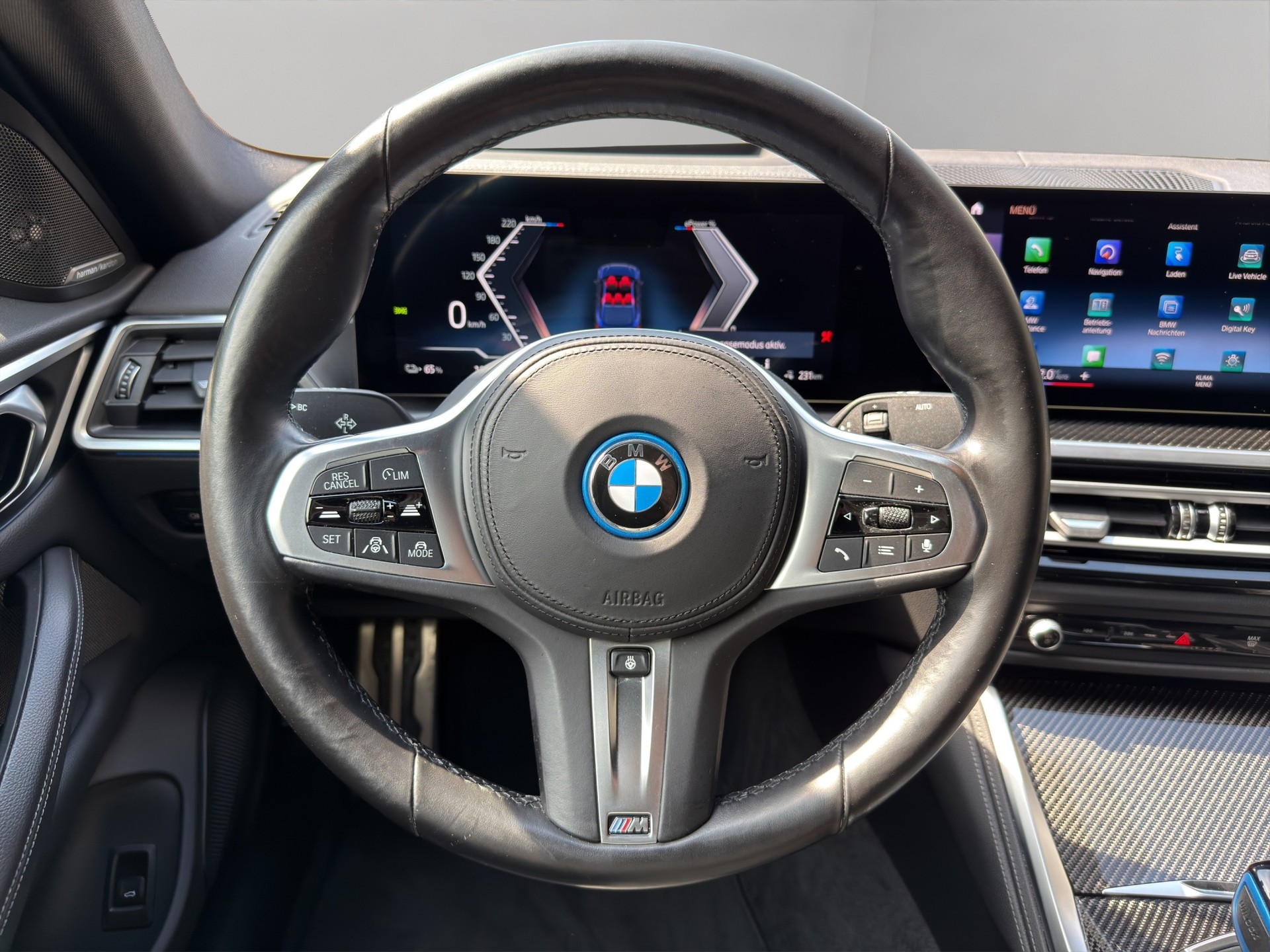 BMW i4 eDrive 40 M Sport Pro-image-13