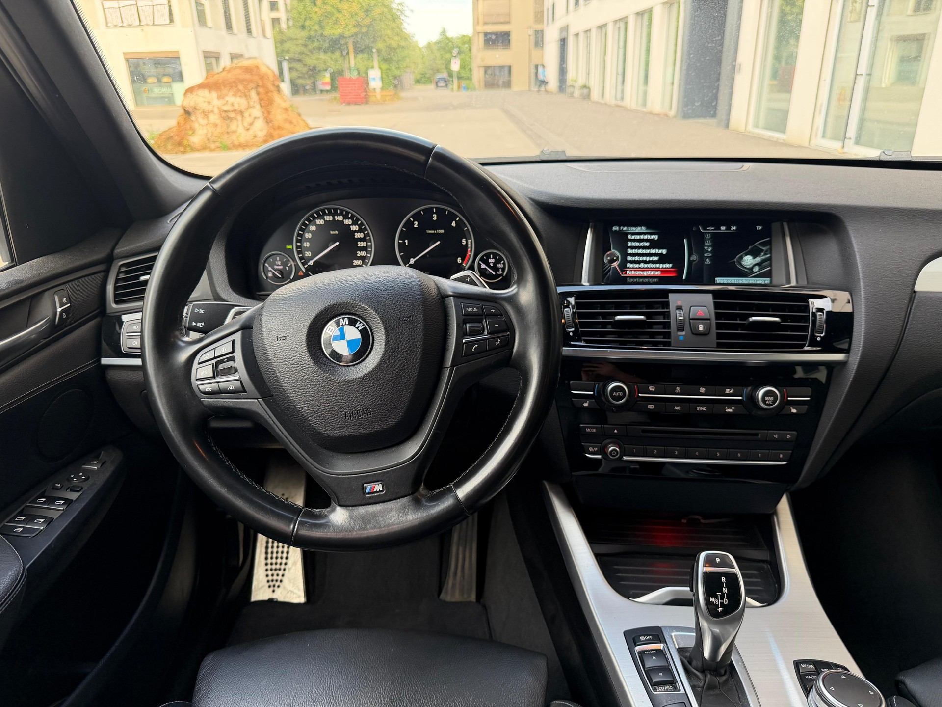 BMW X3 xDrive 35d Steptronic-image-12