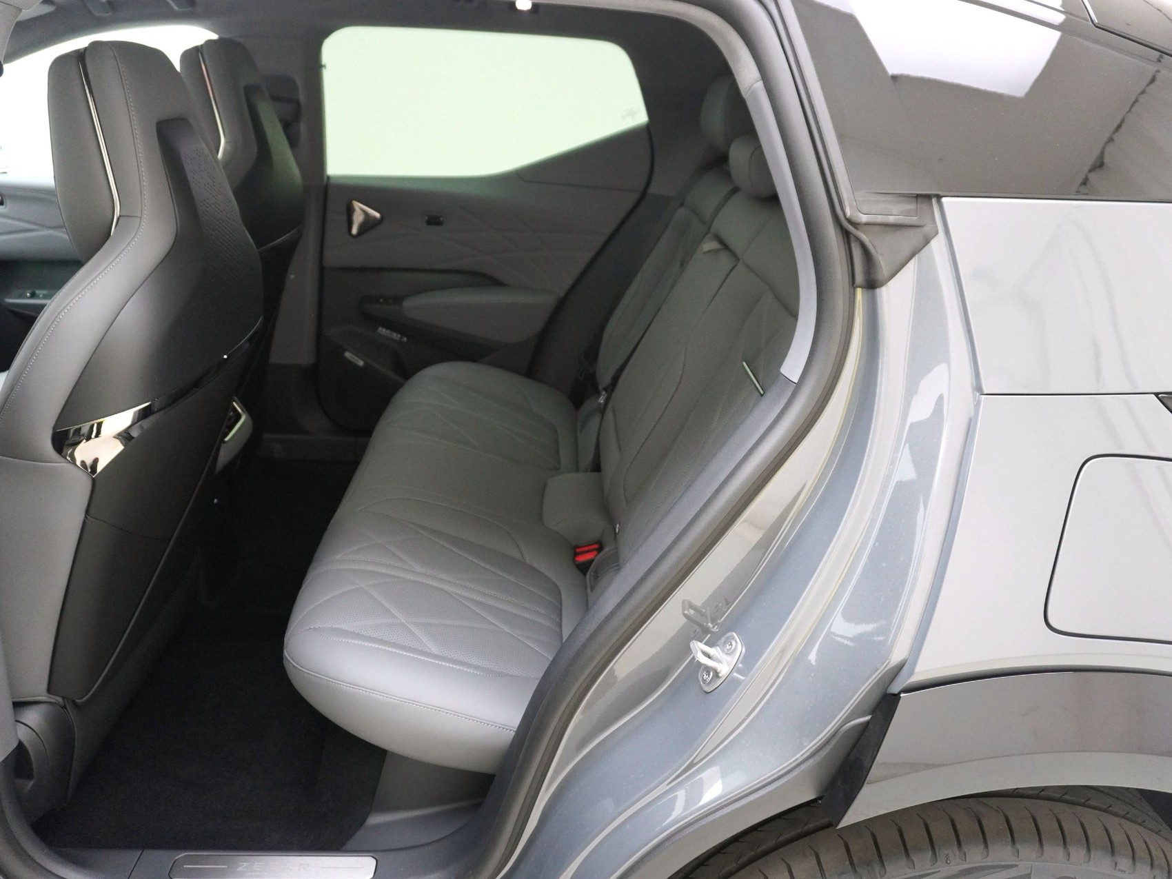 ZEEKR X Privilege AWD-image-15