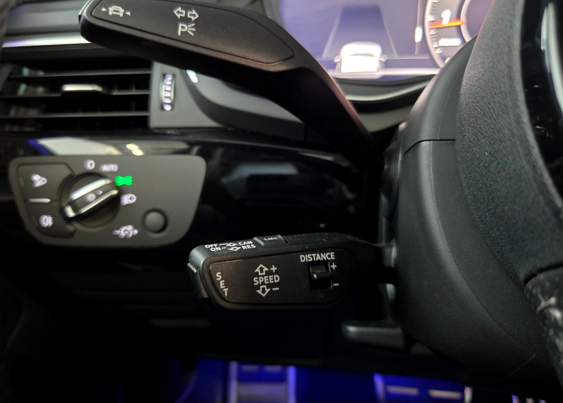 AUDI RS4 Avant 2.9 V6 TFSI quattro T-Tronic-image-20