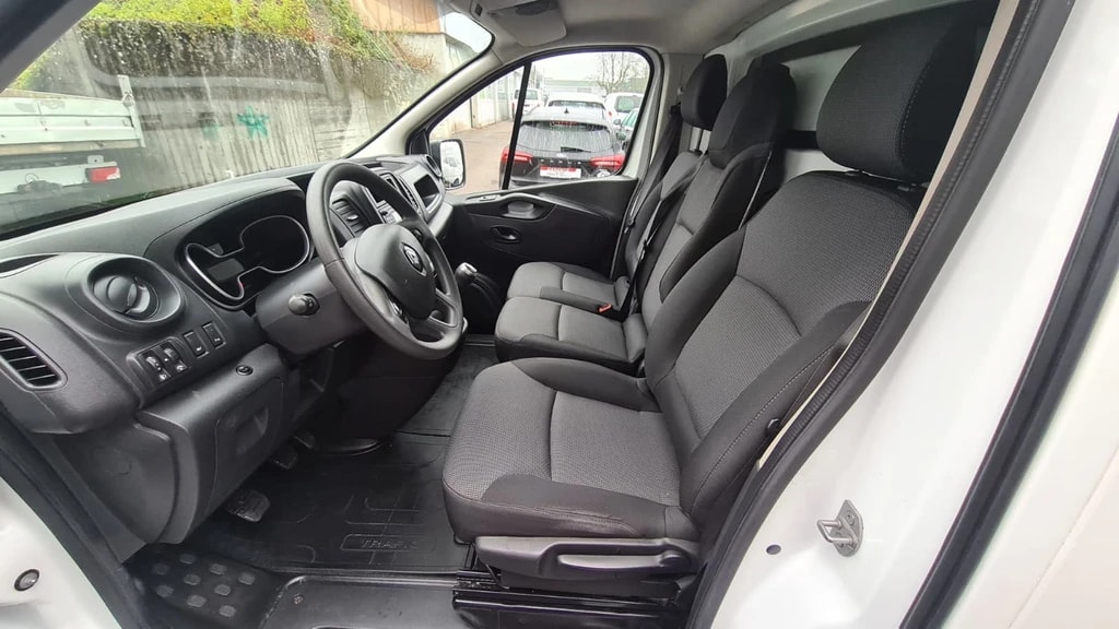 RENAULT Trafic 2.0 Energy dCi 120 3.0t Business L2H1 ** L2 H1 ** 3-Plätzer ** Klimaanlage ** Holz-Werkstatt-Einrichtung ** Modell 2022-image-12