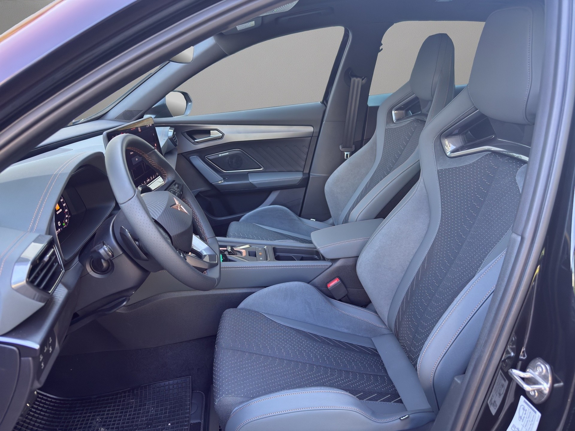 CUPRA Formentor 2.5TSI VZ5 Prime Edition 4Drive DSG-image-4
