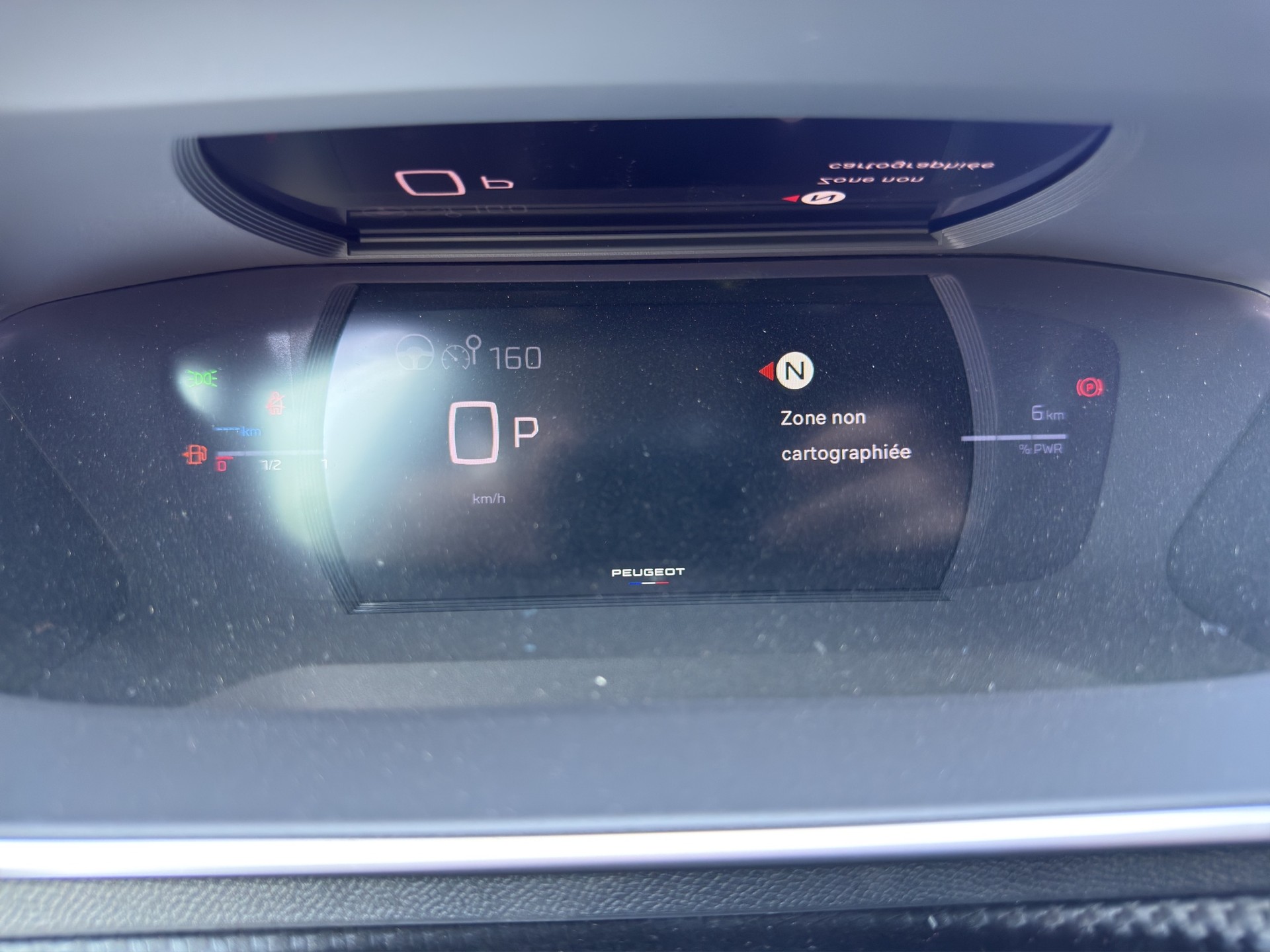 PEUGEOT 208 1.2 MHEV GT-image-8
