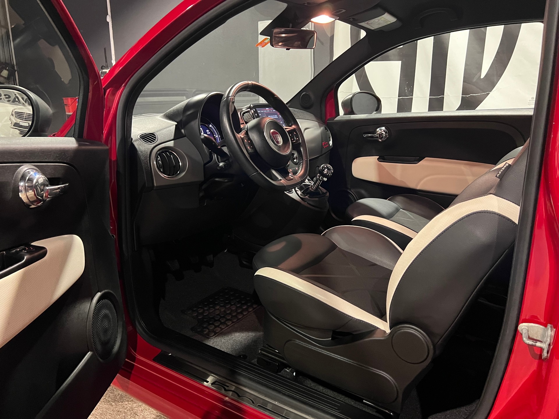 FIAT 500 0.9 Twinair Turbo Anniversario-image-9
